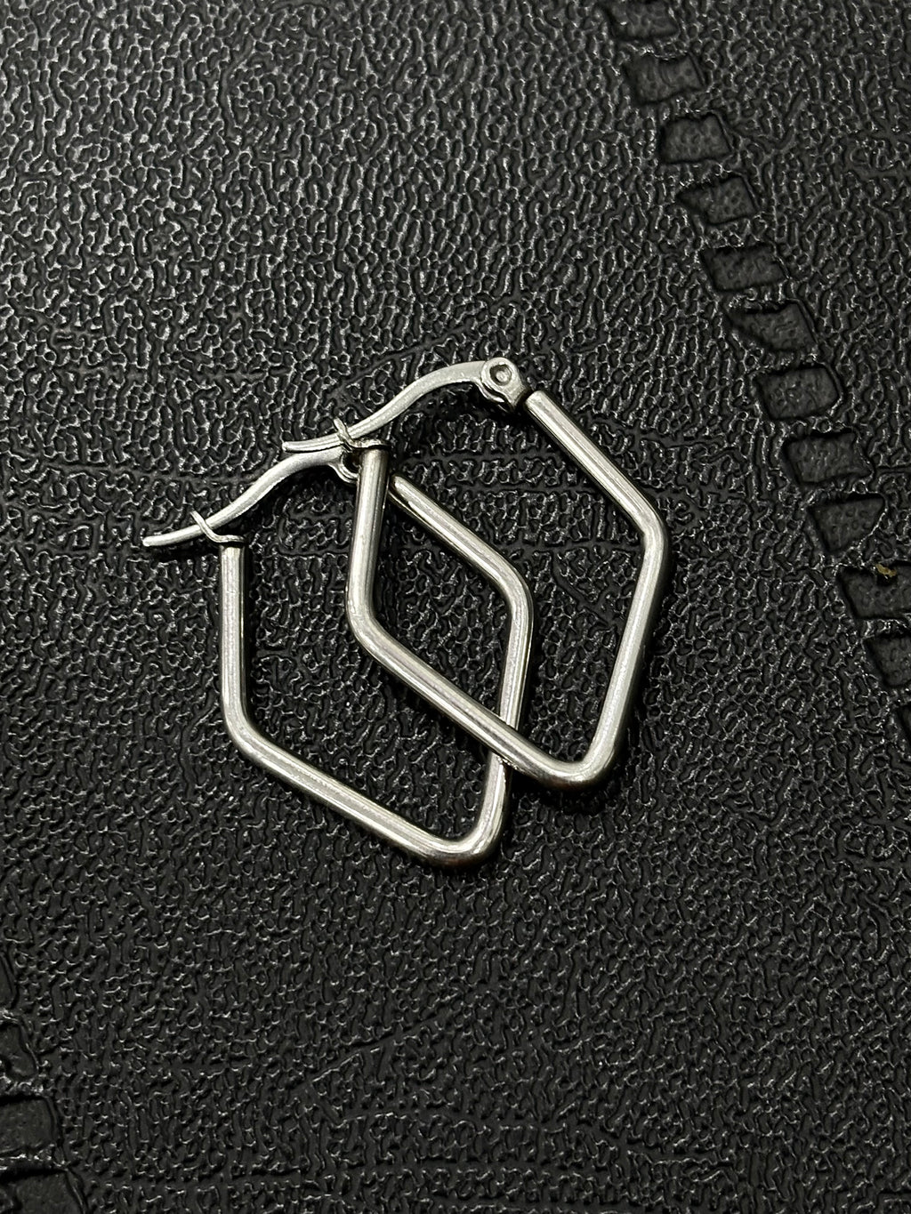 Aretes argolla AG023