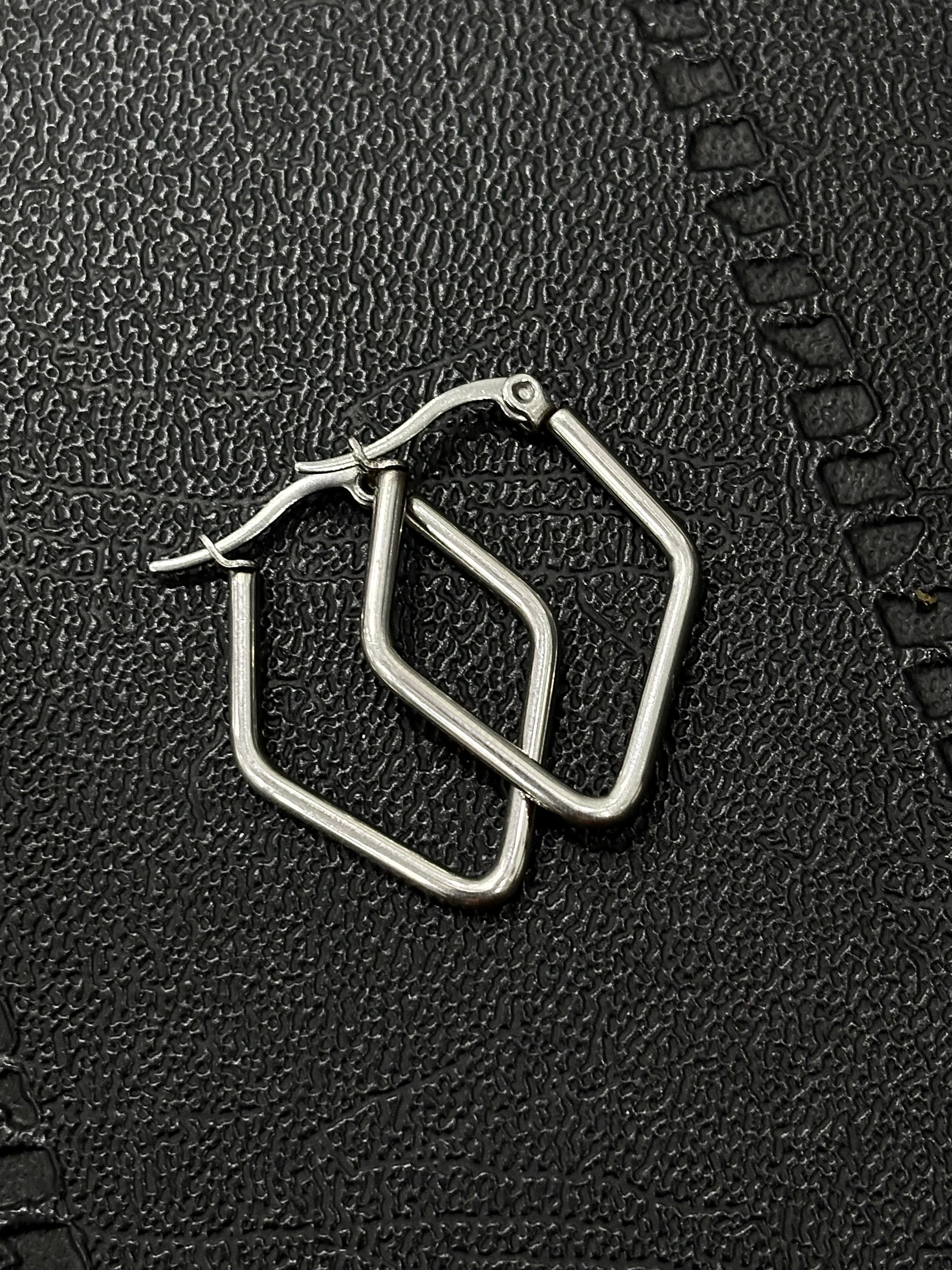 Aretes argolla AG023
