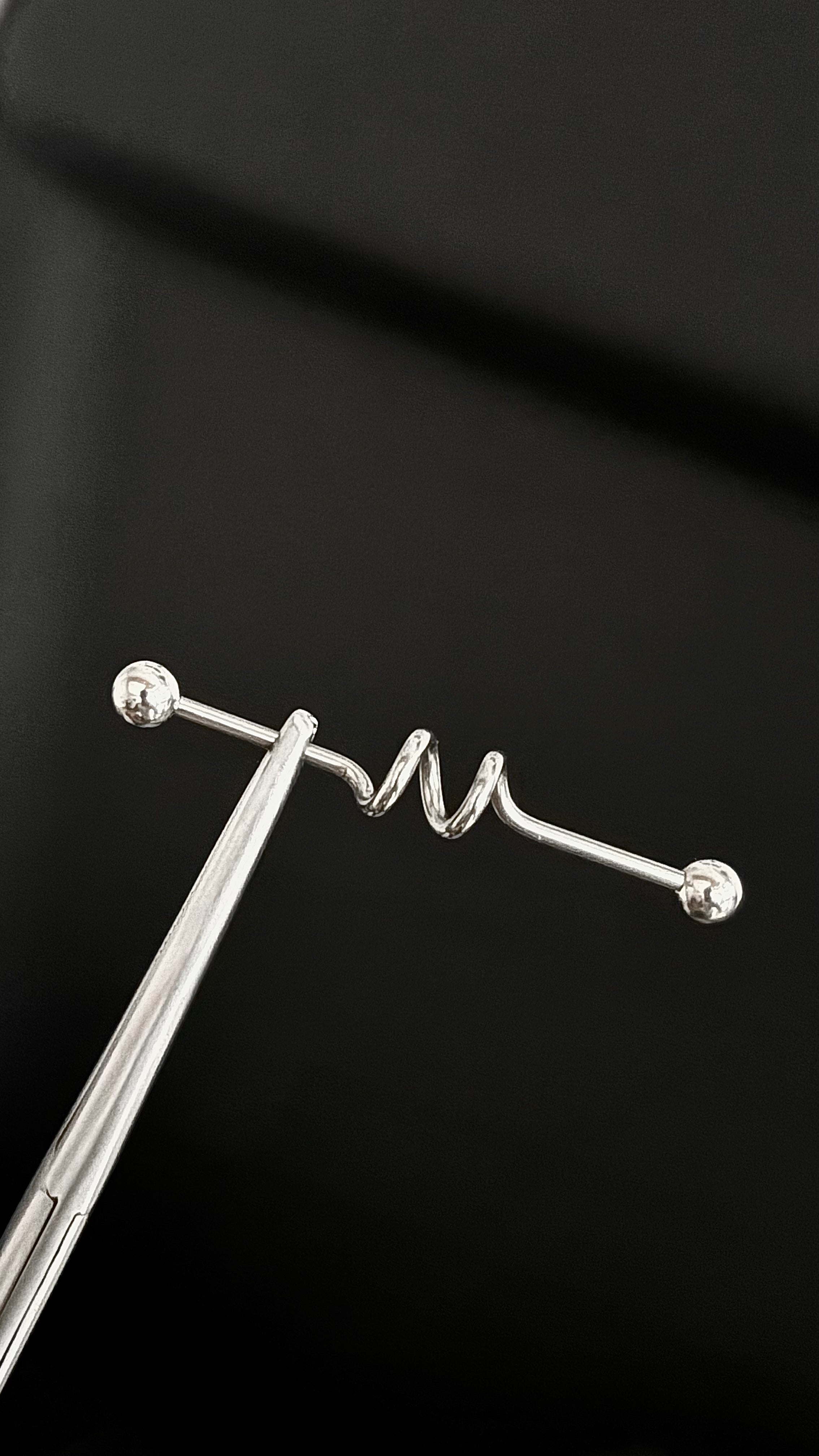 Piercing industrial i021