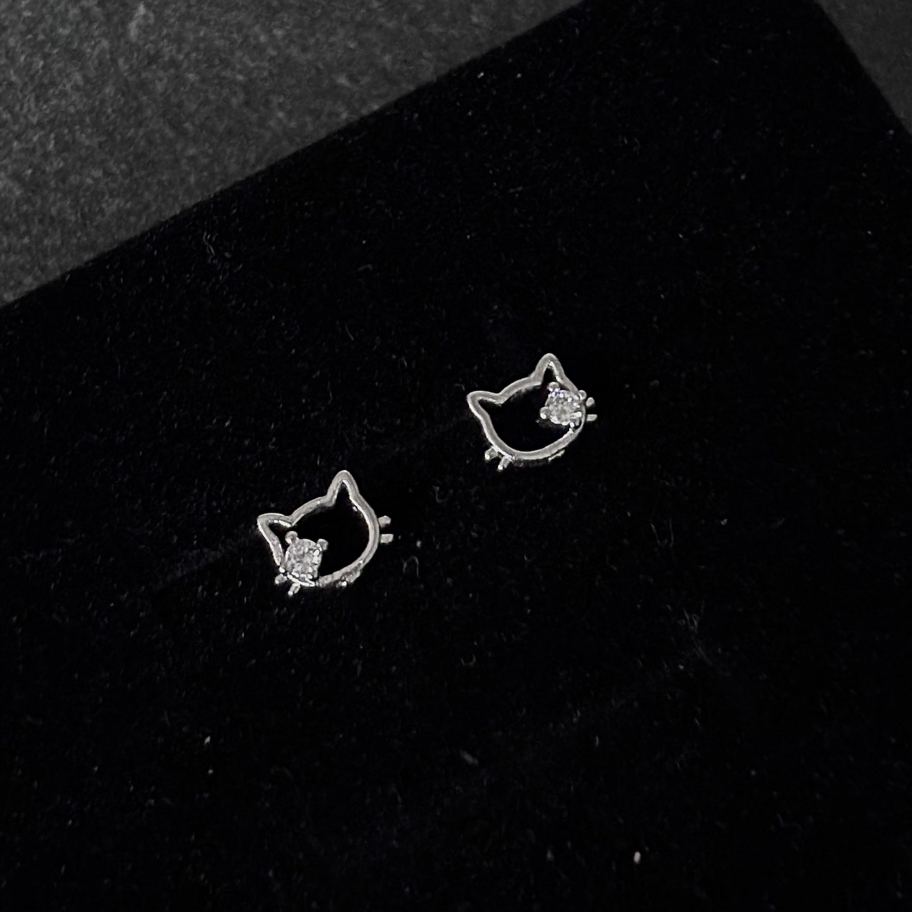 Aretes rectos Hello Kitty t046