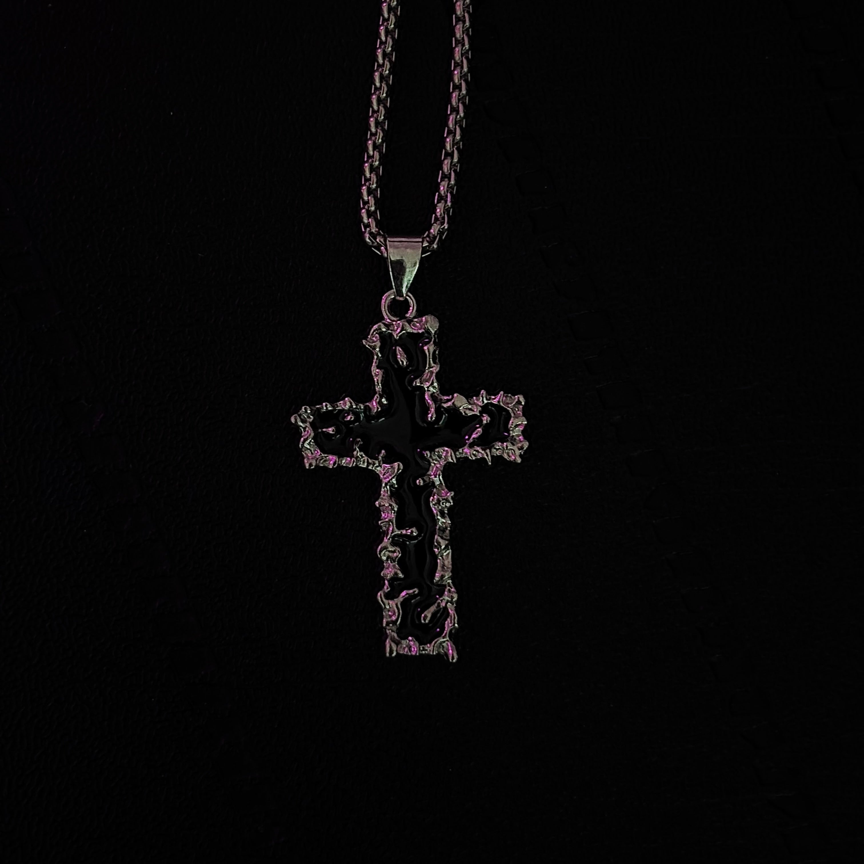 Collar unisex cruces CX115