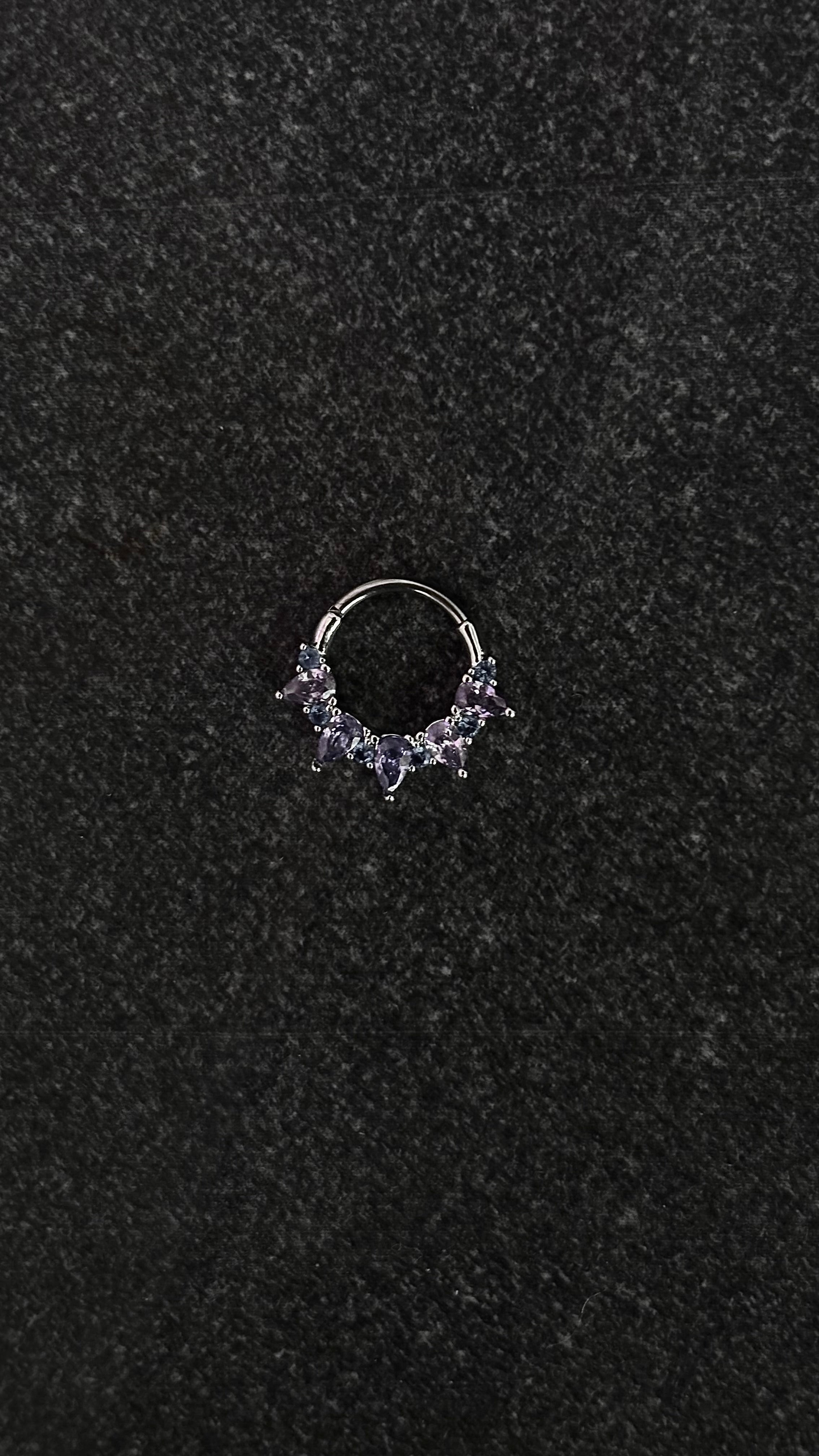 Piercing septum s004