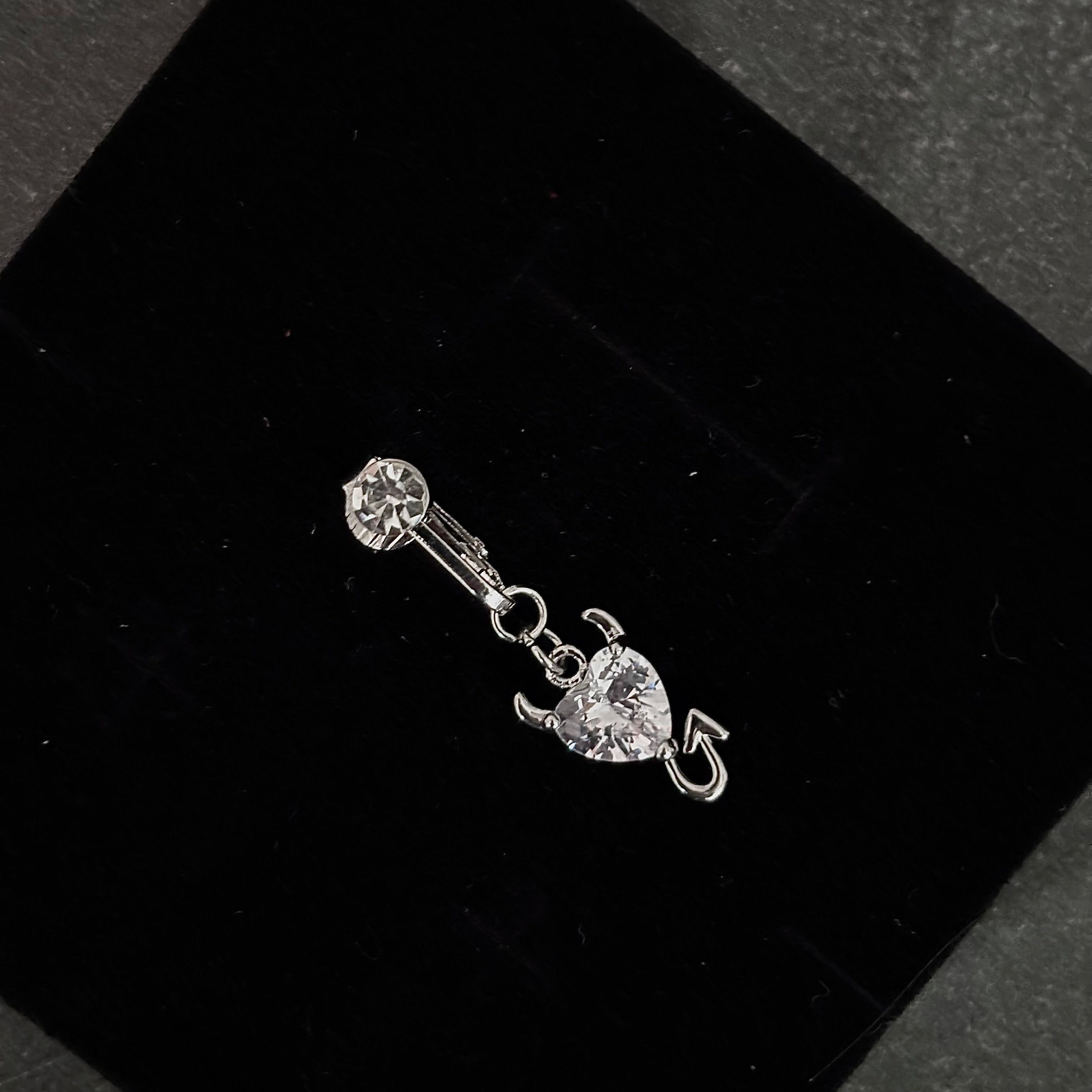 Piercing ombligo m016