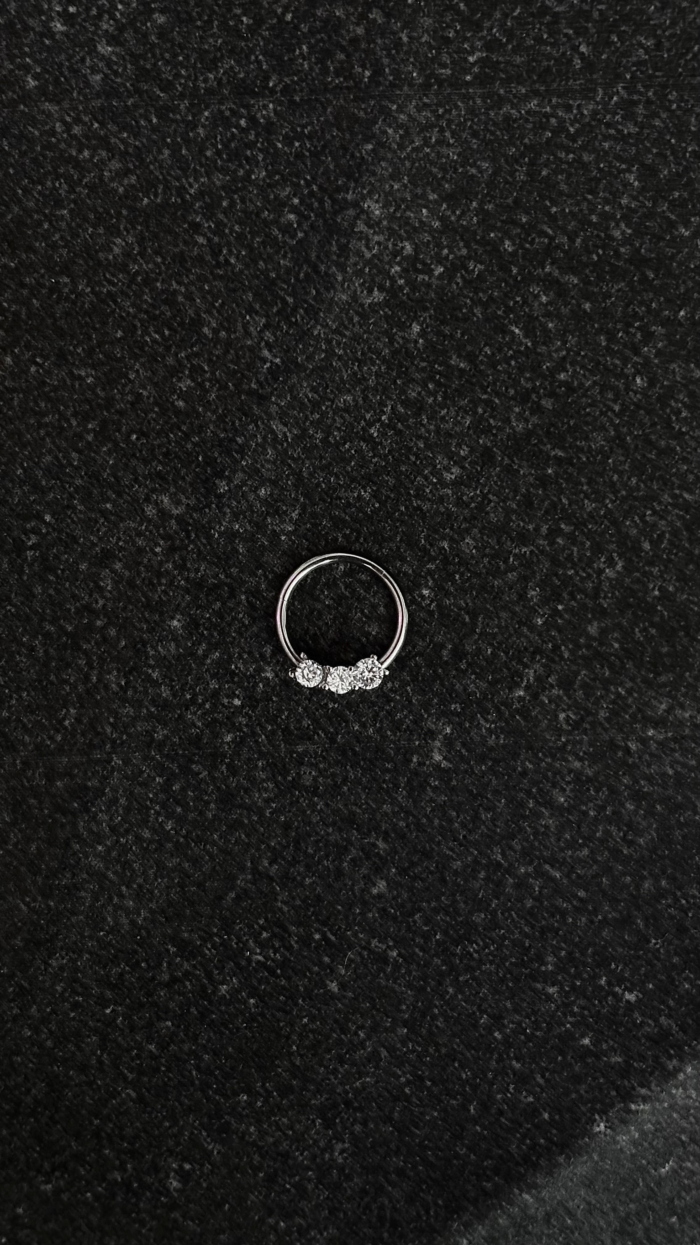 Piercing septum s002