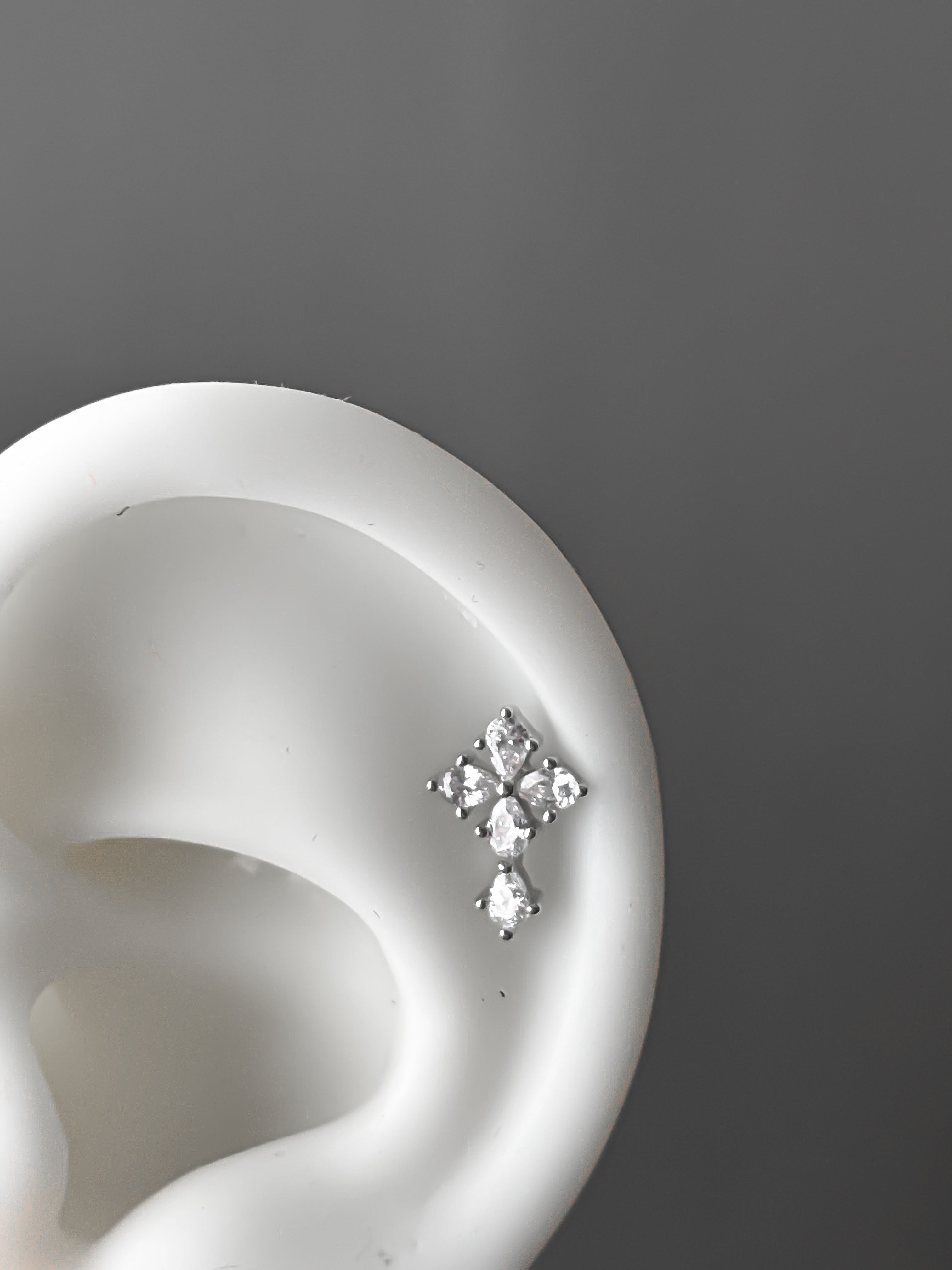 Piercing oreja essential o040