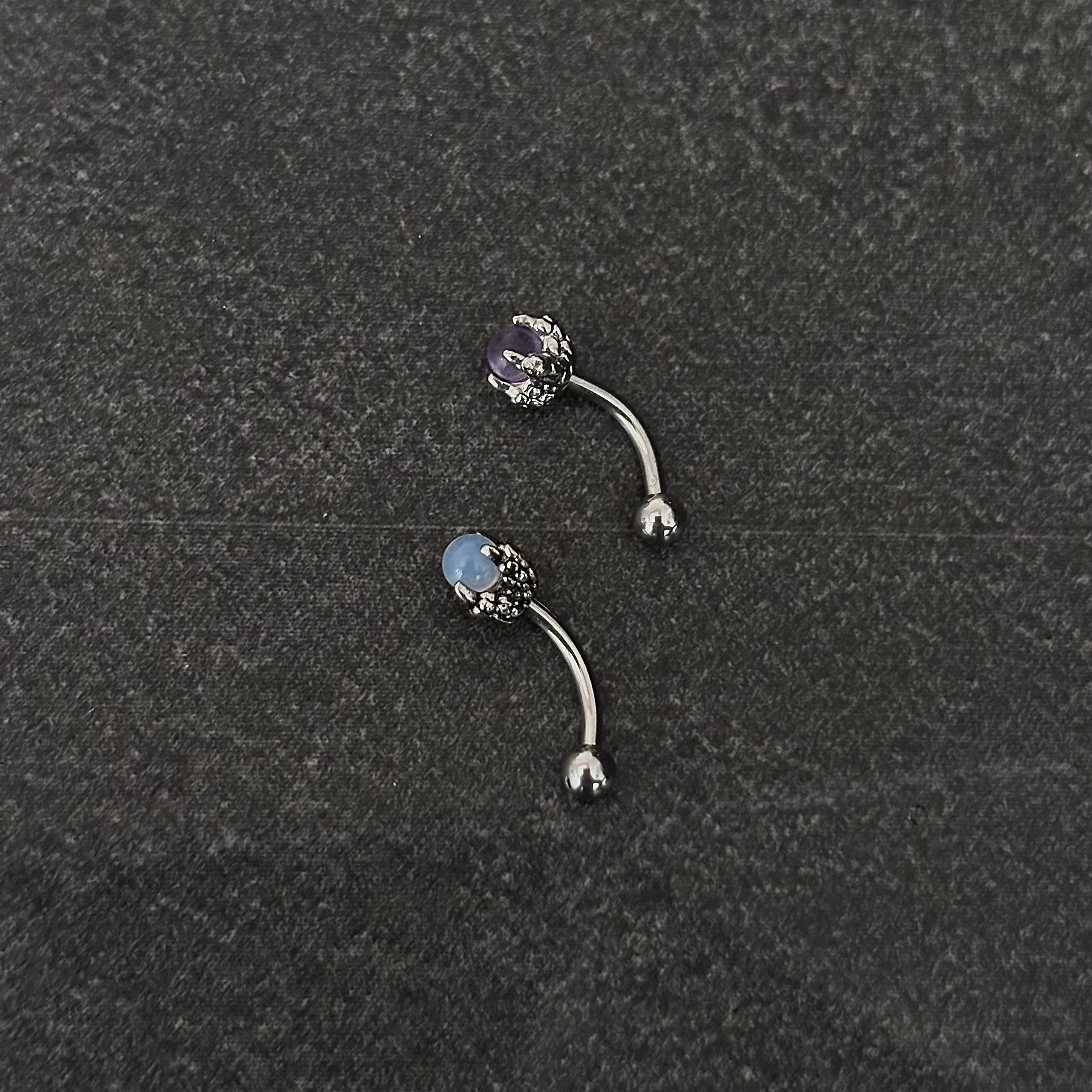 Piercing ceja / rook c002