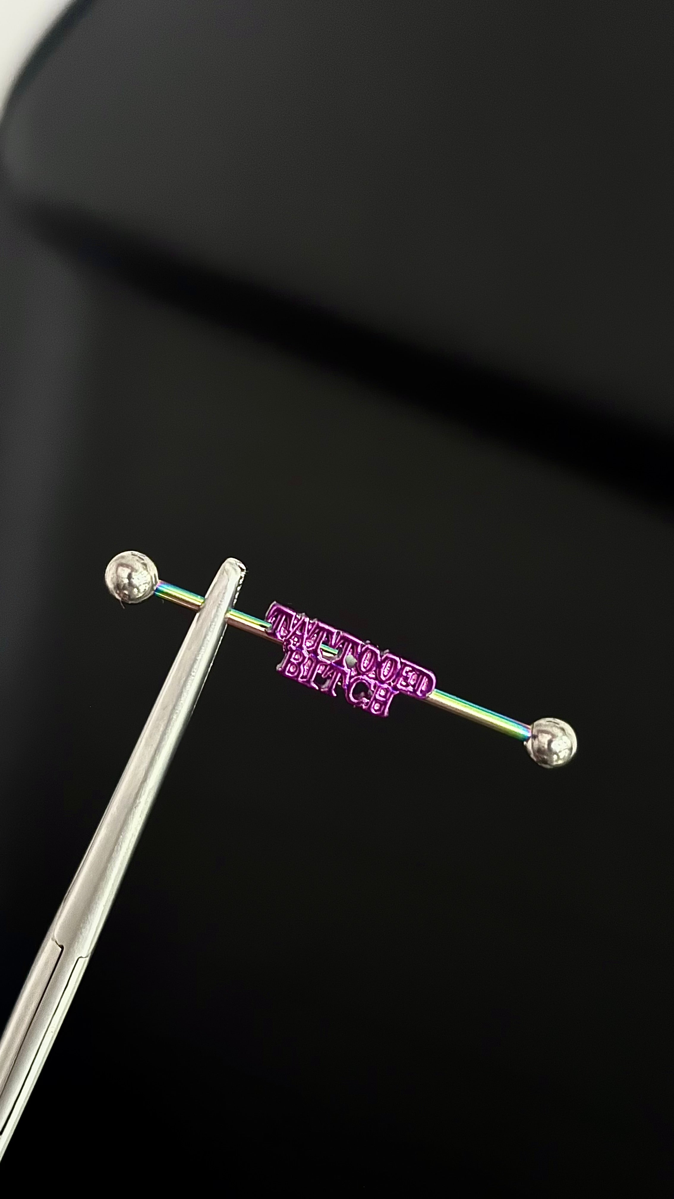 Piercing industrial i027