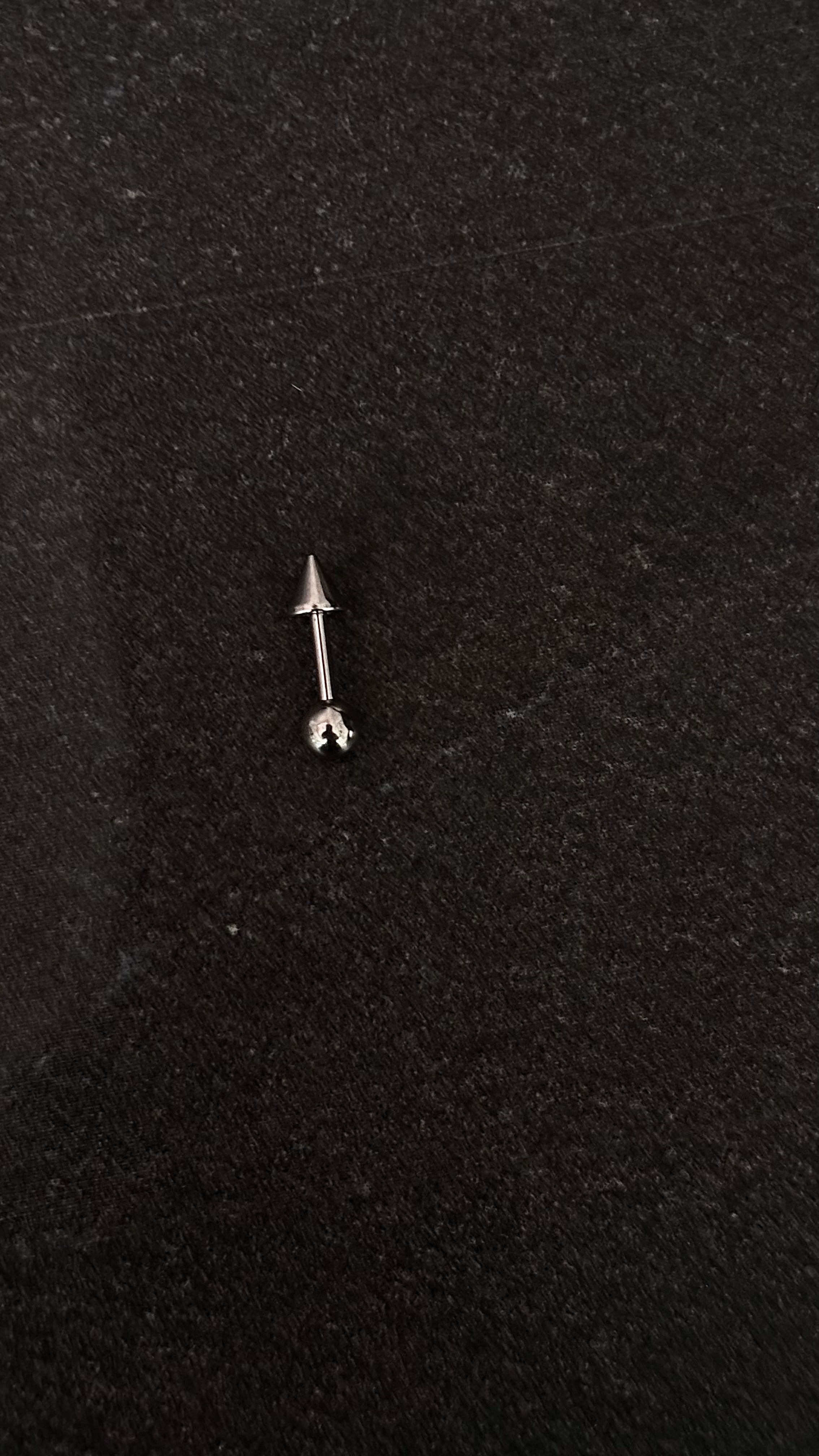 Piercing varita v007