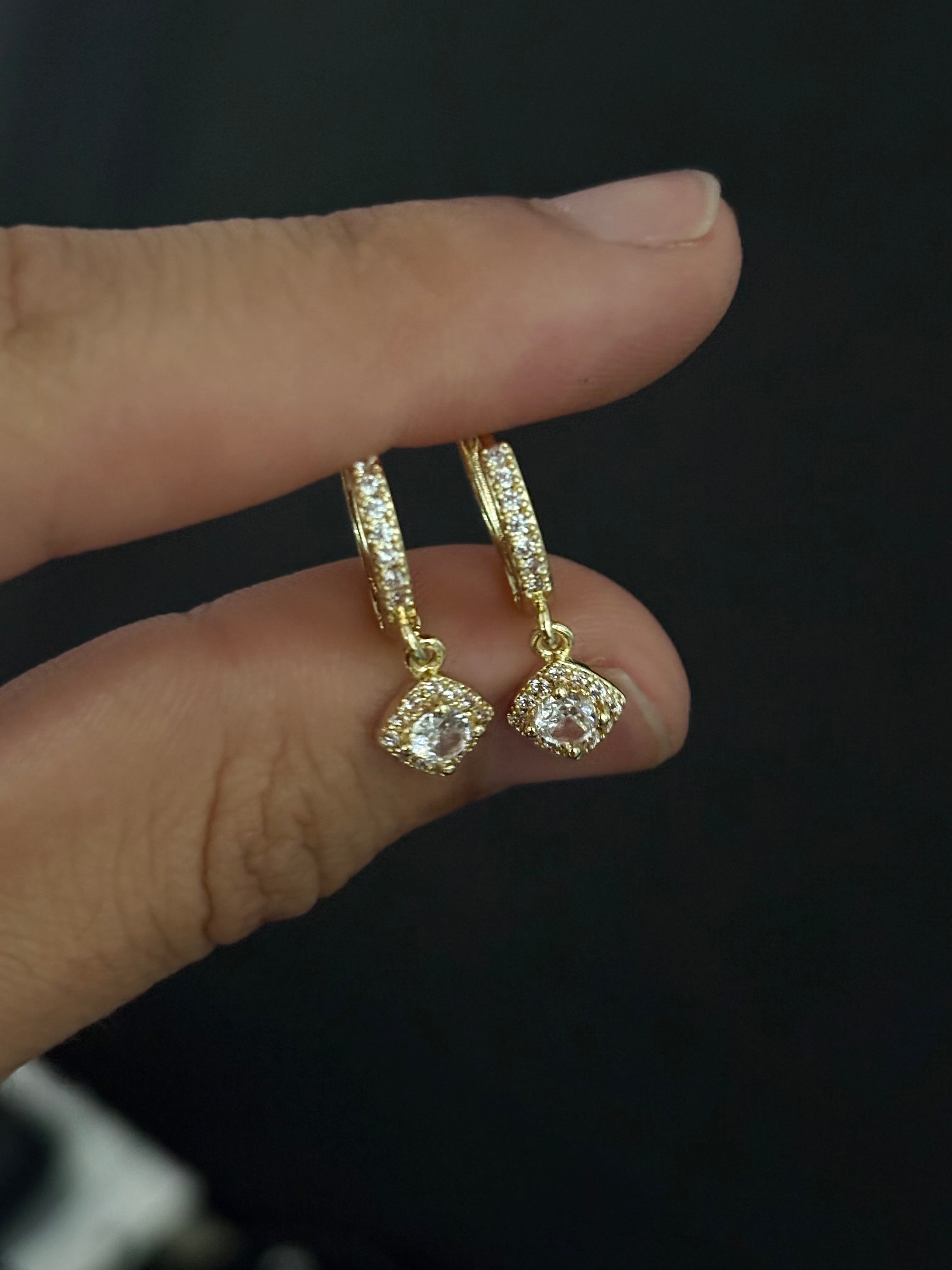 Aretes argolla AG028
