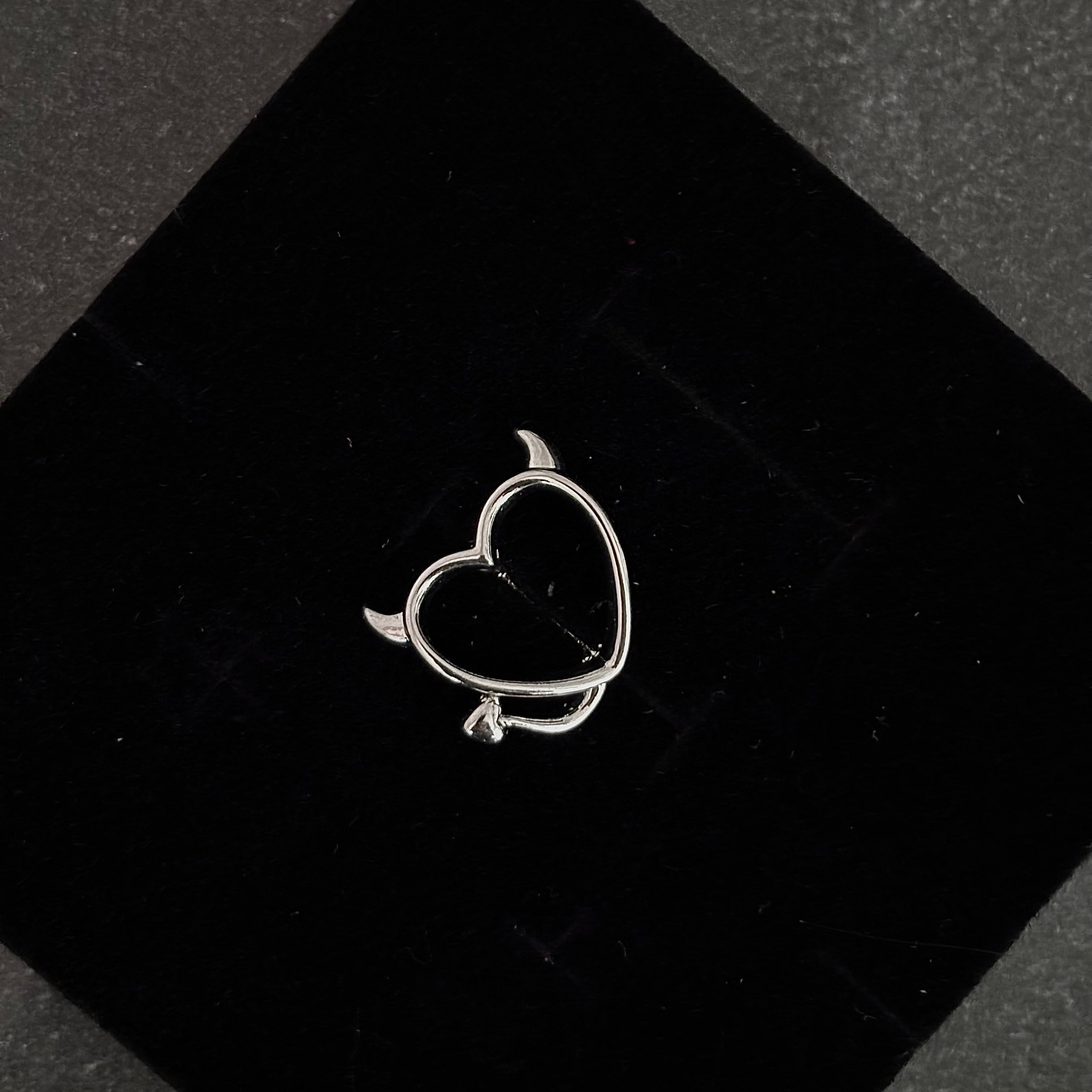 Piercing ombligo m012