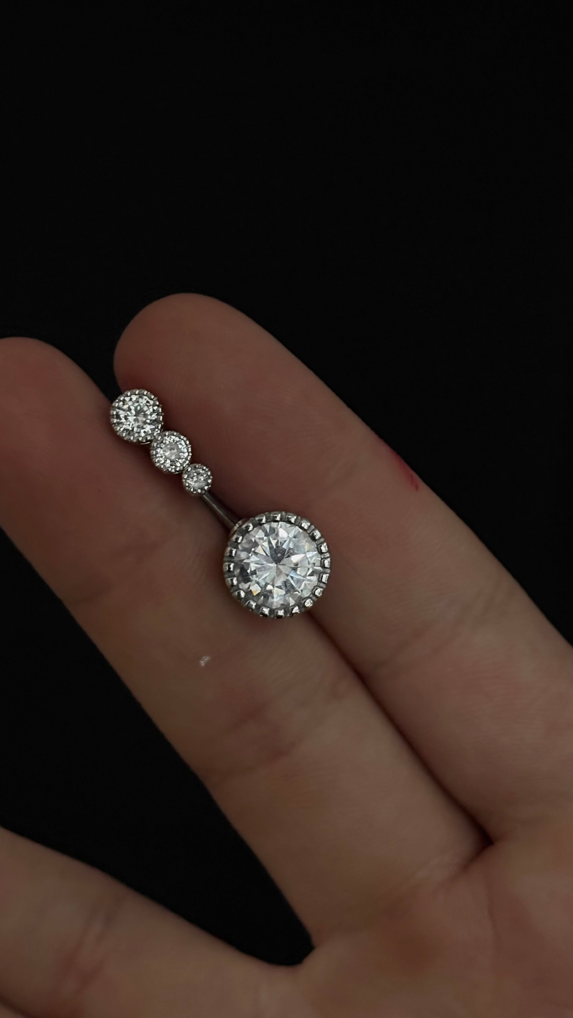 Piercing ombligo m092