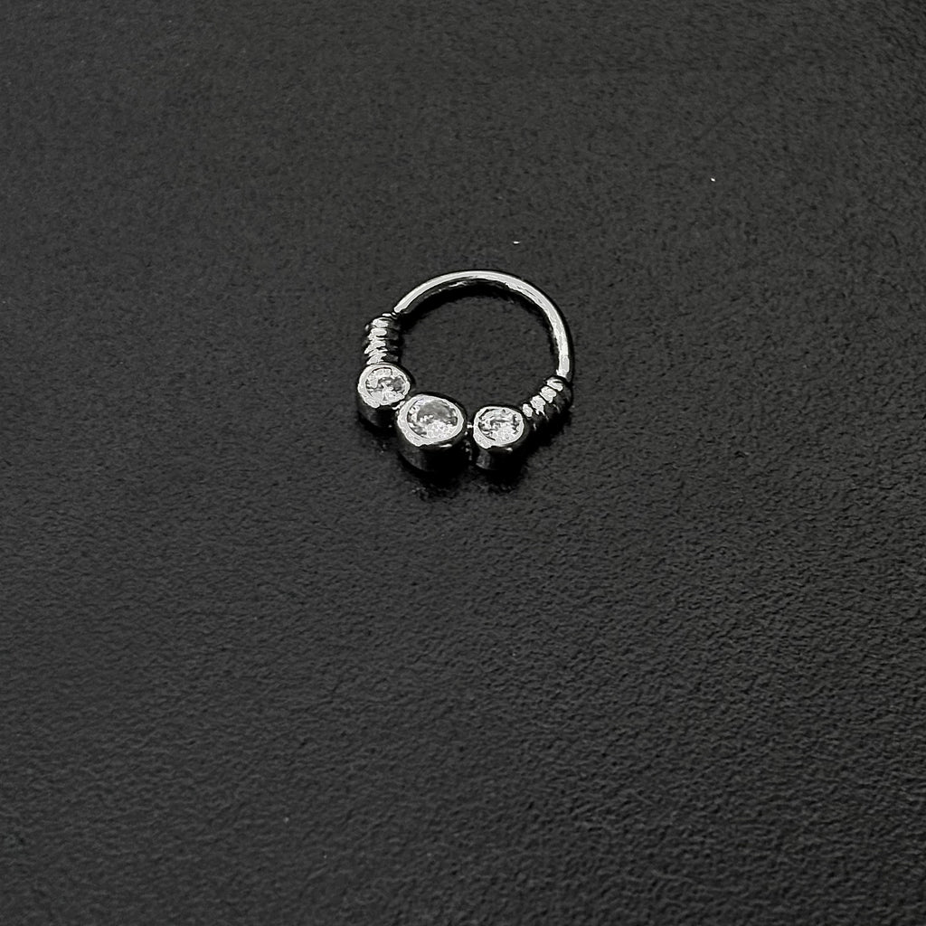 Piercing septum s064