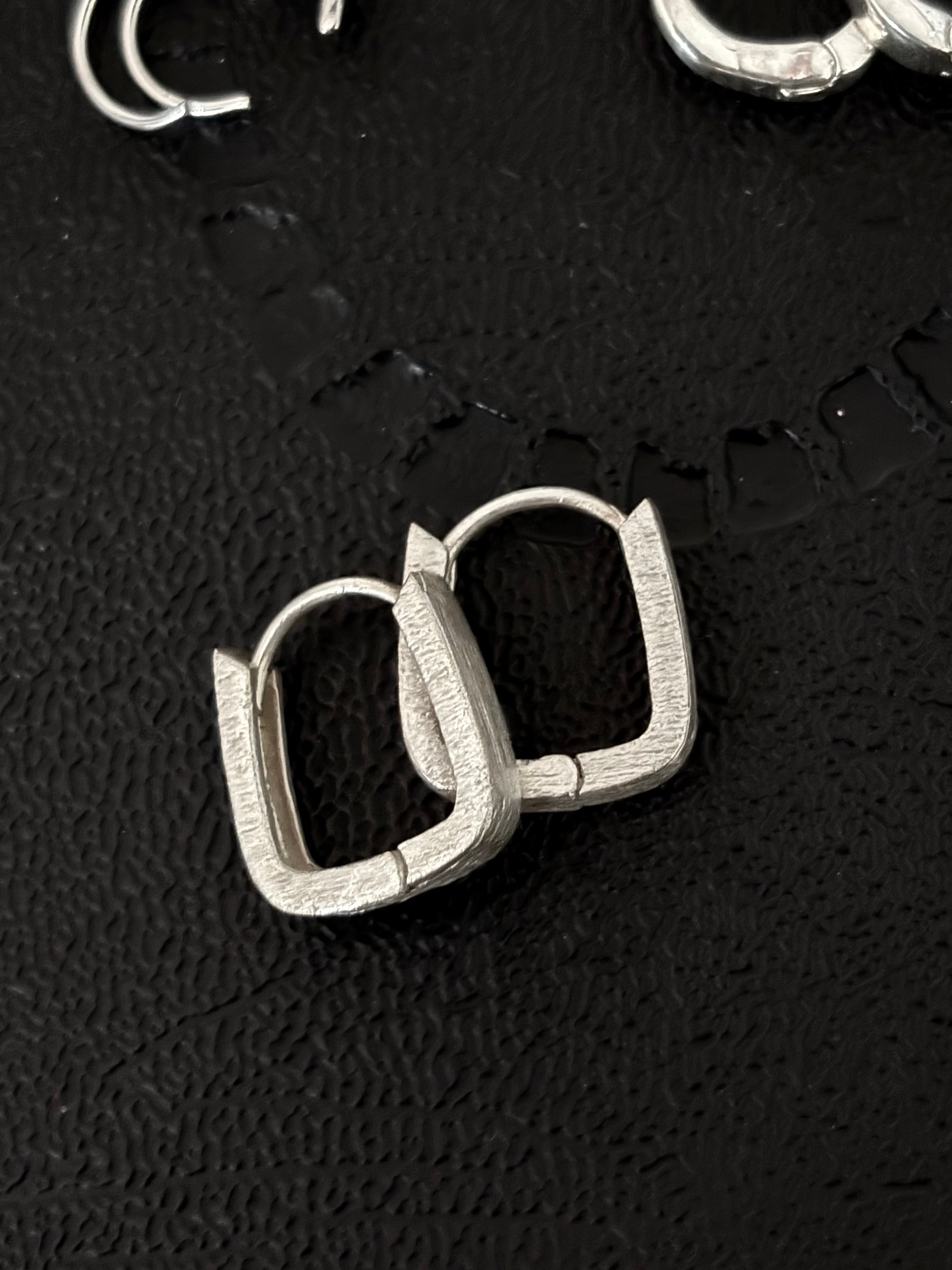 Aretes argolla AG036