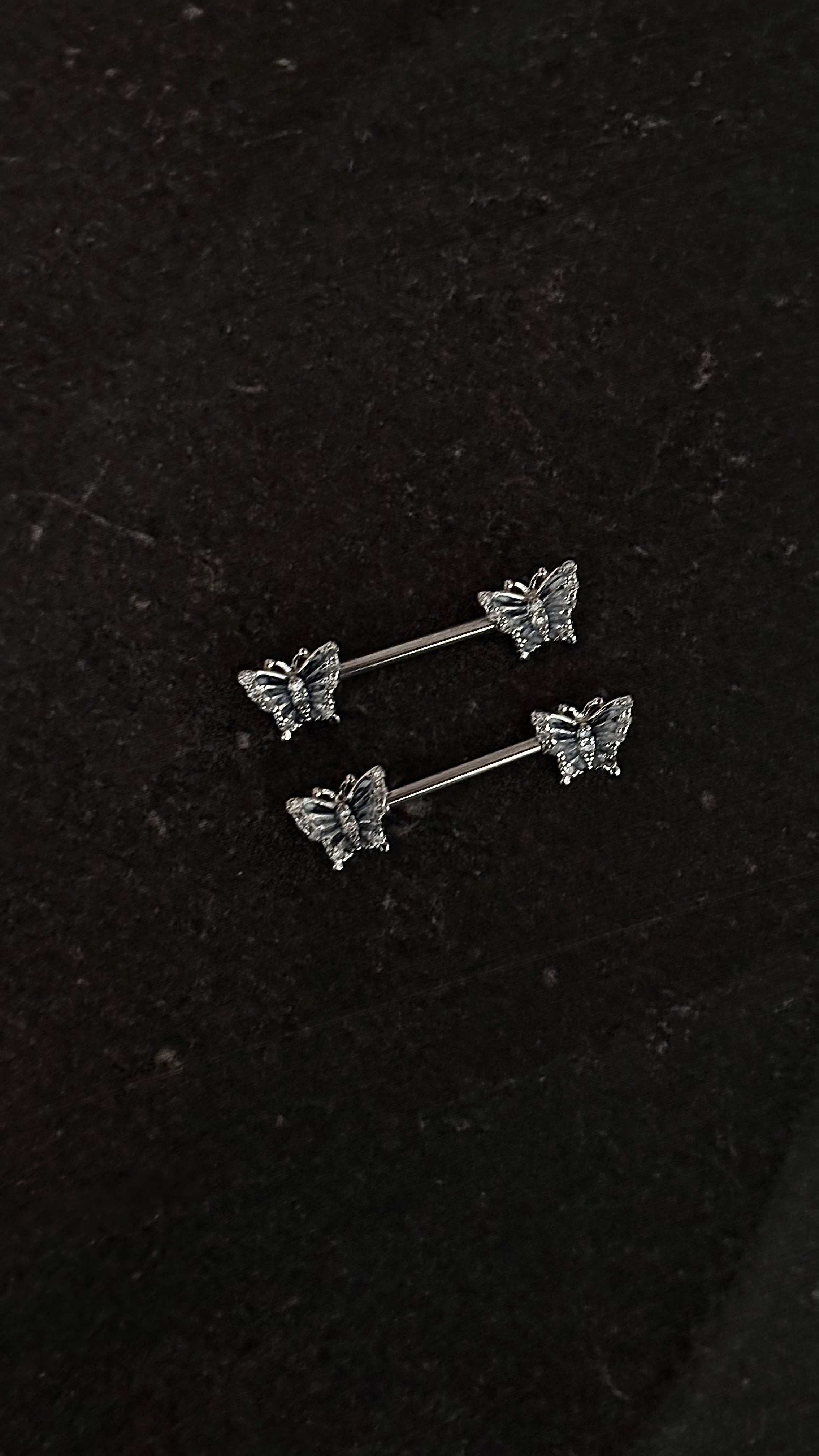 Piercing pezón p023