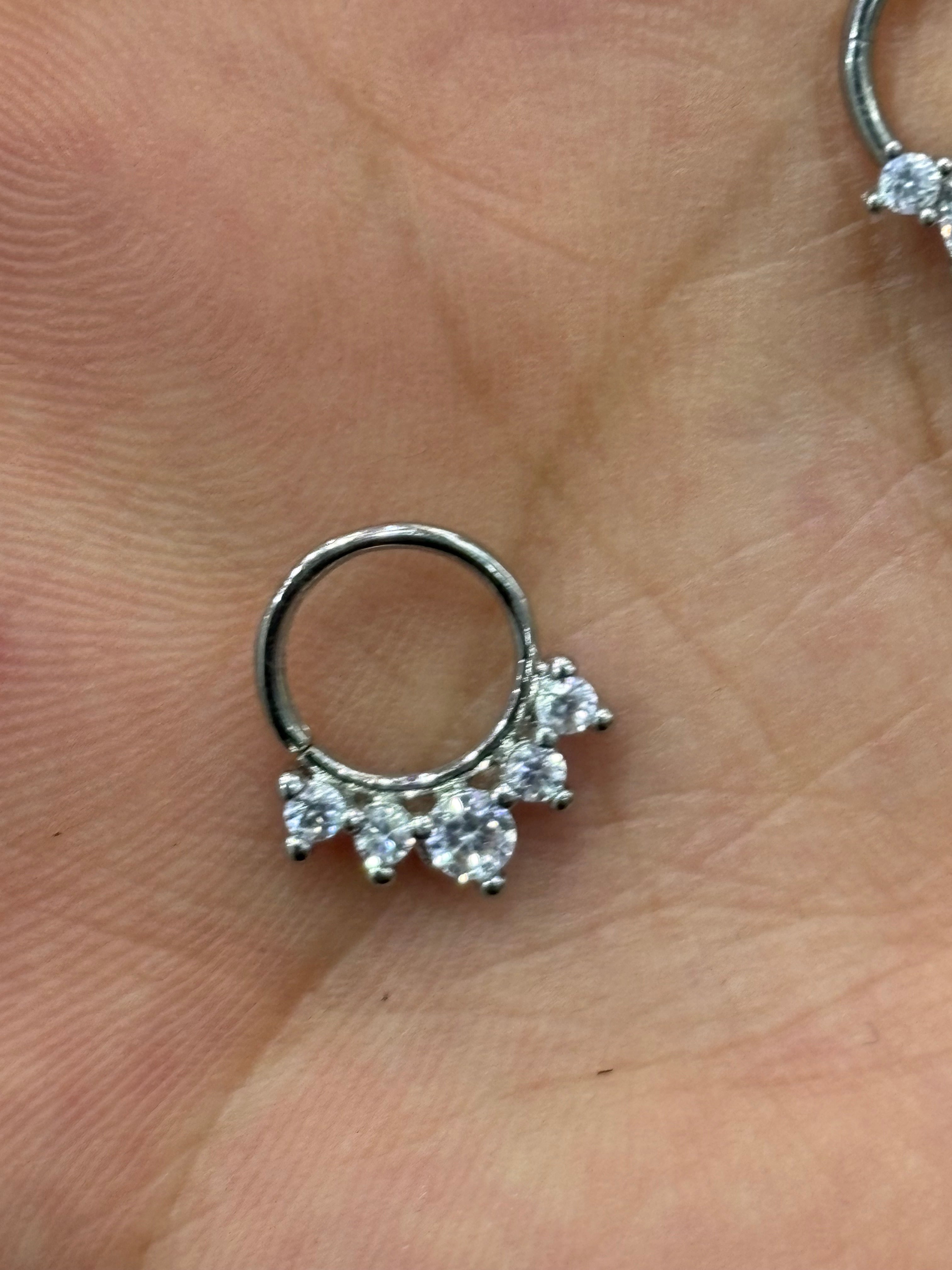 Piercing septum s008