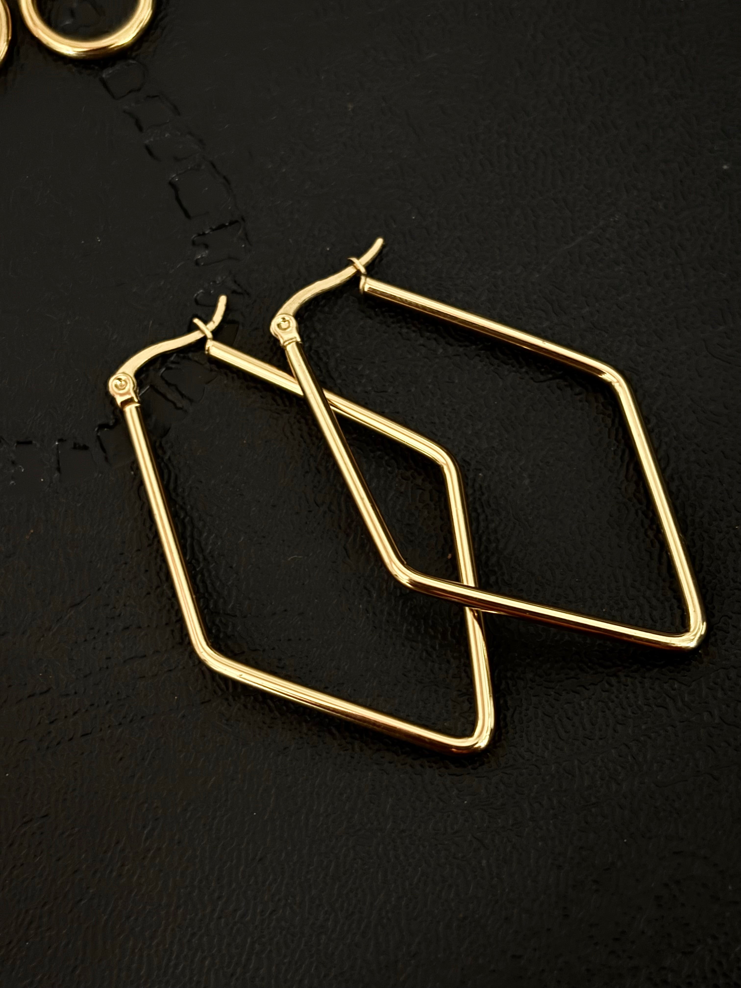 Aretes argolla AG025