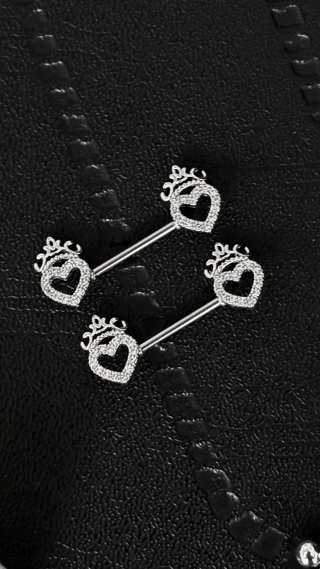 Piercing pezón p028