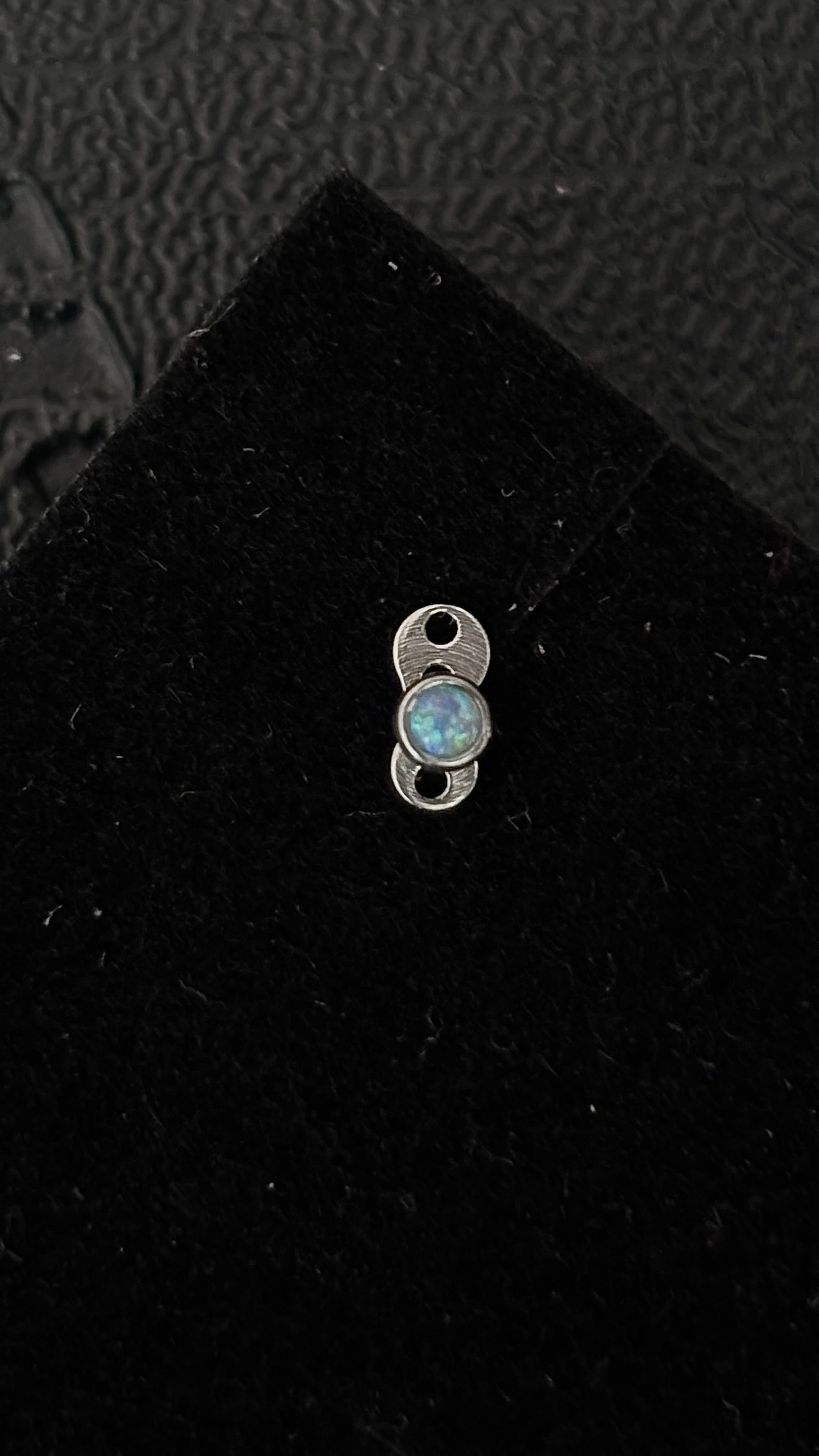 Piercing microdermales MD001