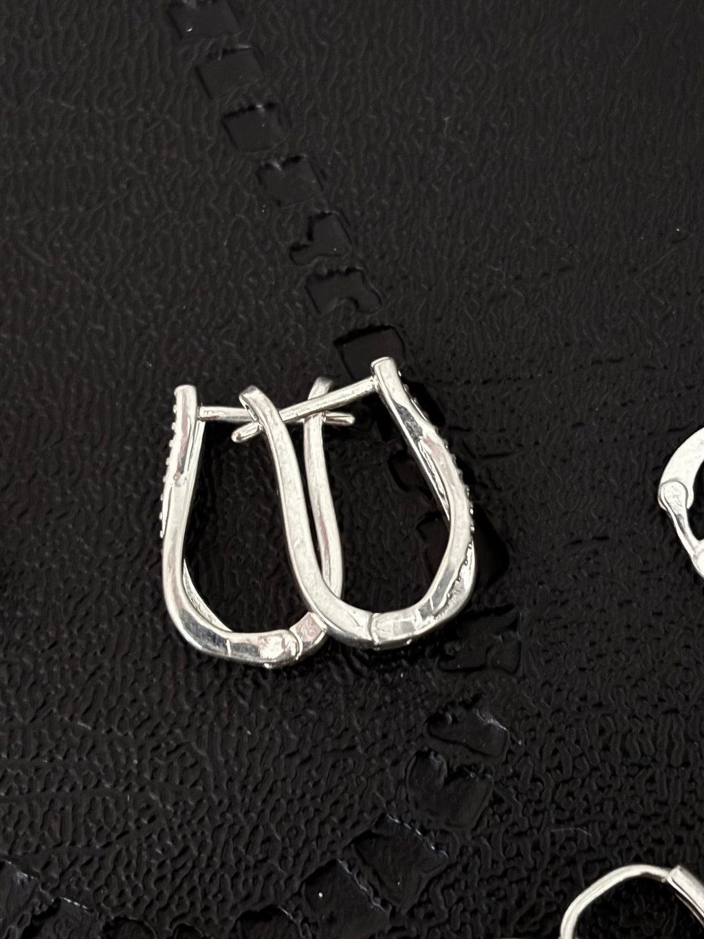 Aretes argolla AG036