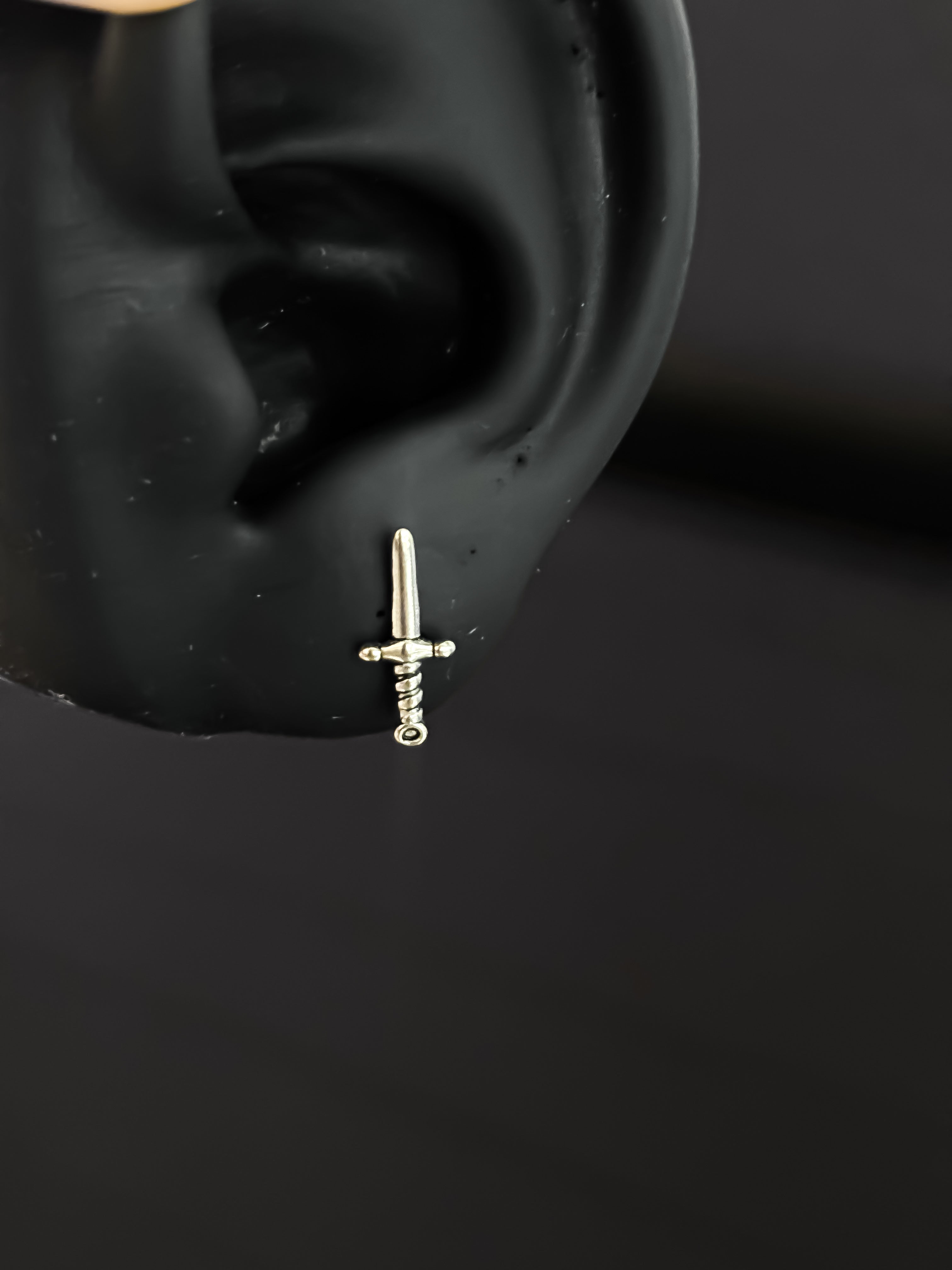 Piercing oreja esencial o061