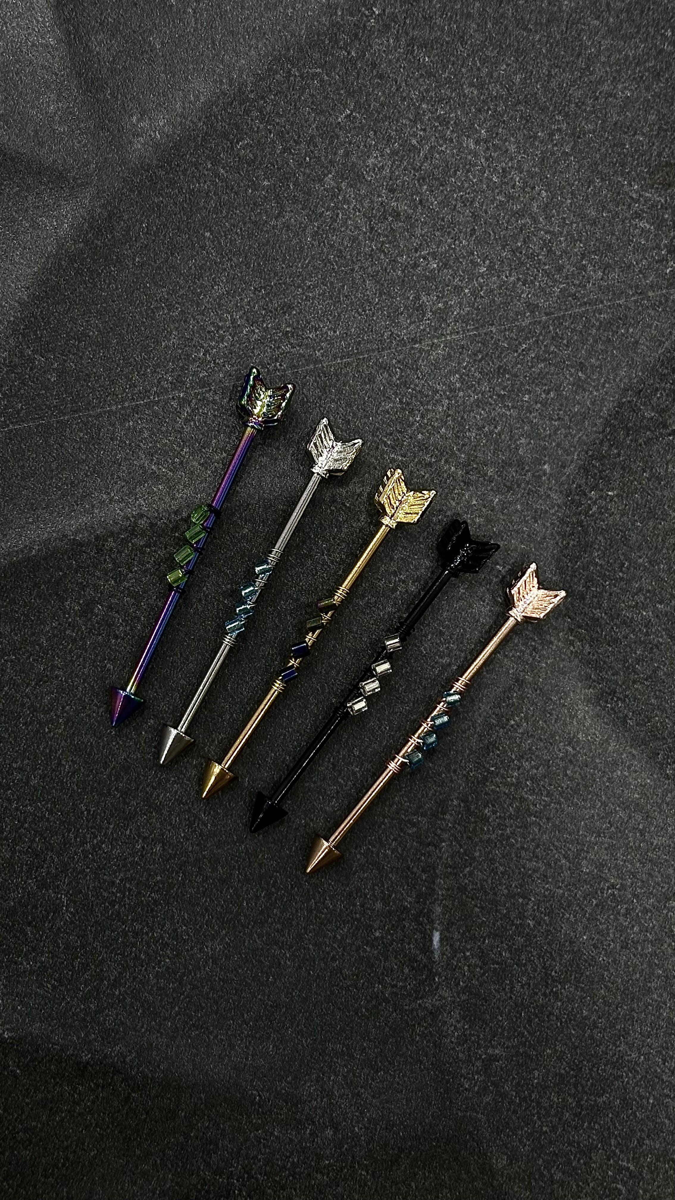 Piercing industrial i026
