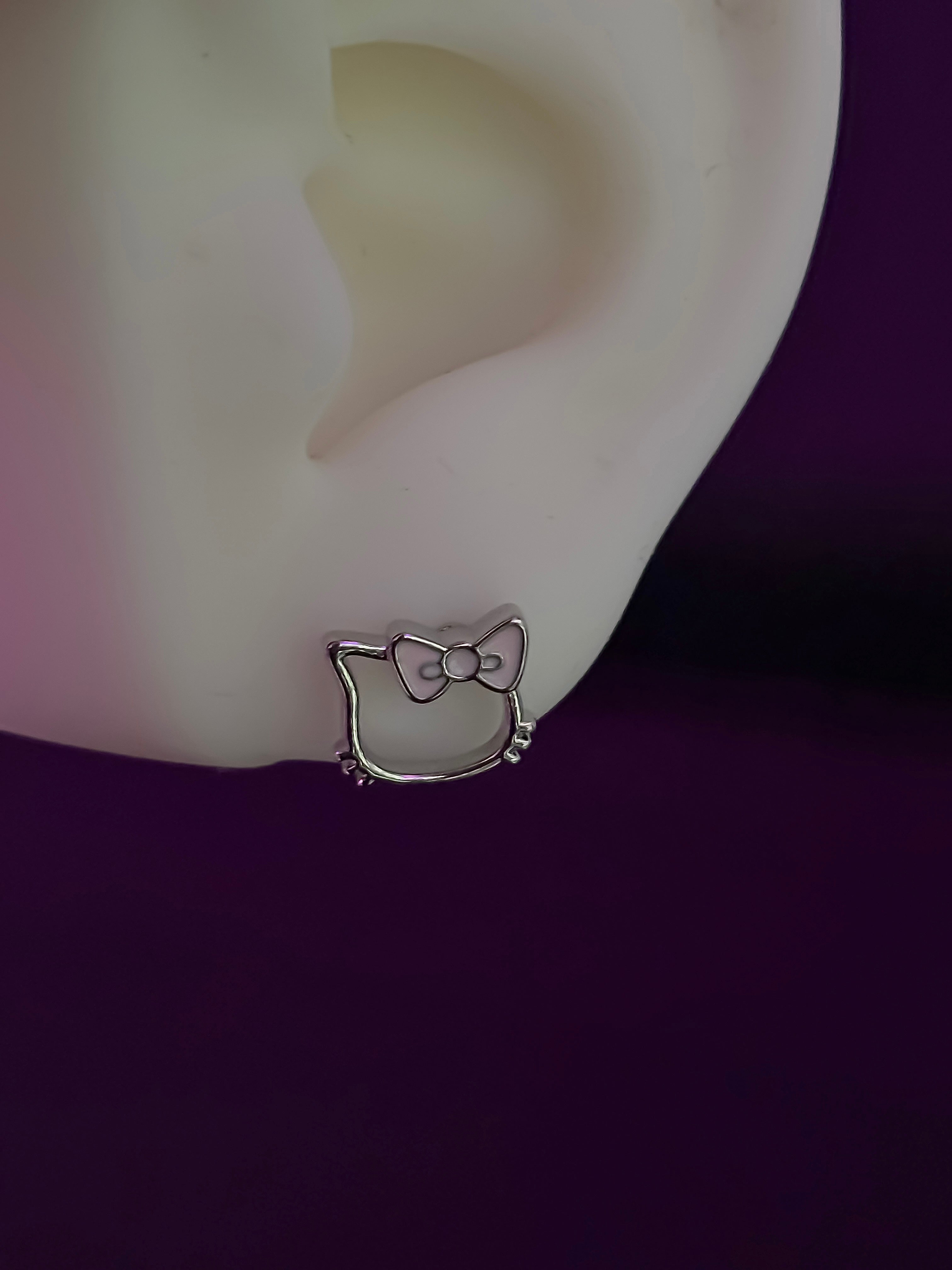 Piercing oreja Hello Kitty o012