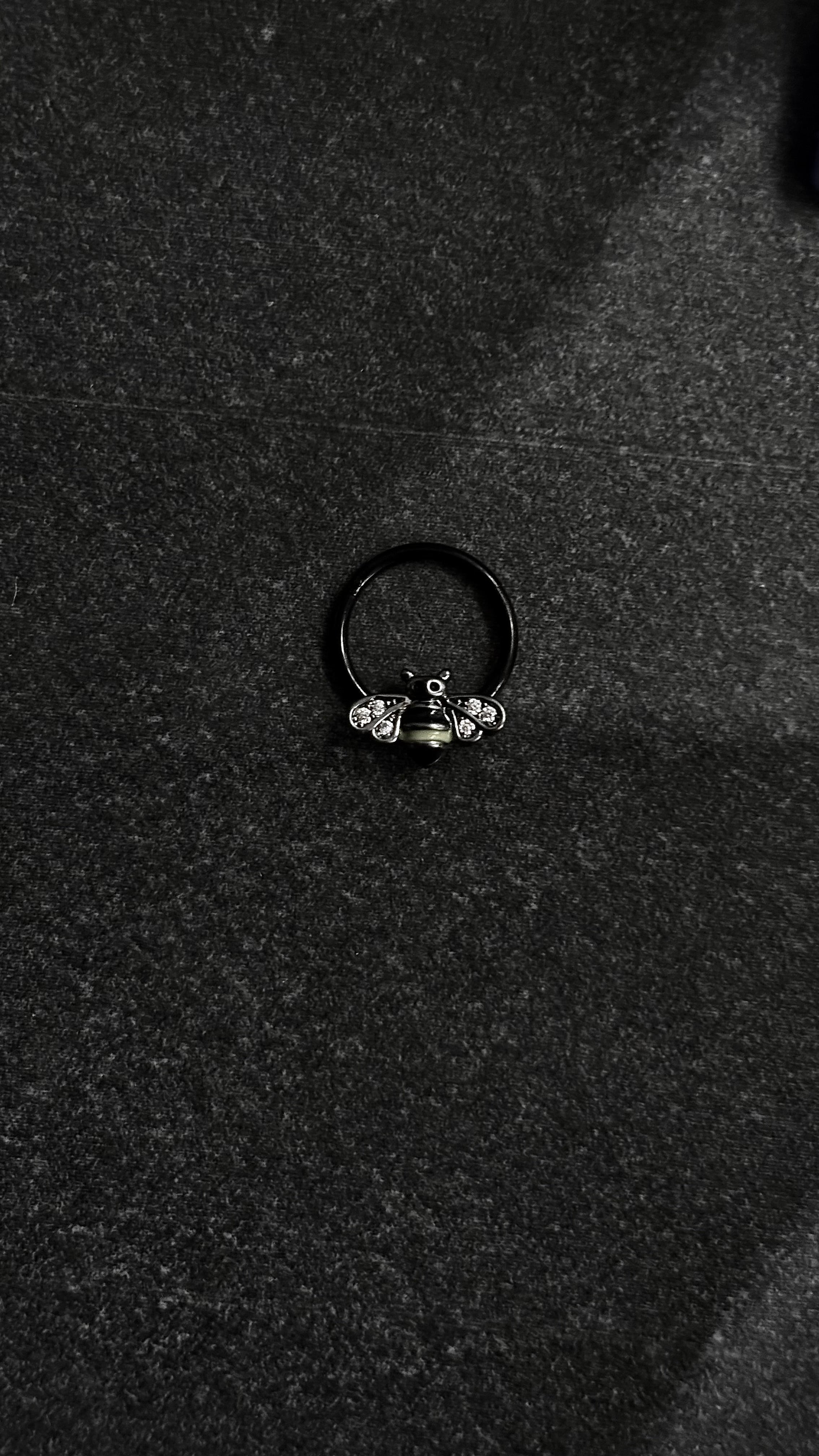 Piercing septum s033