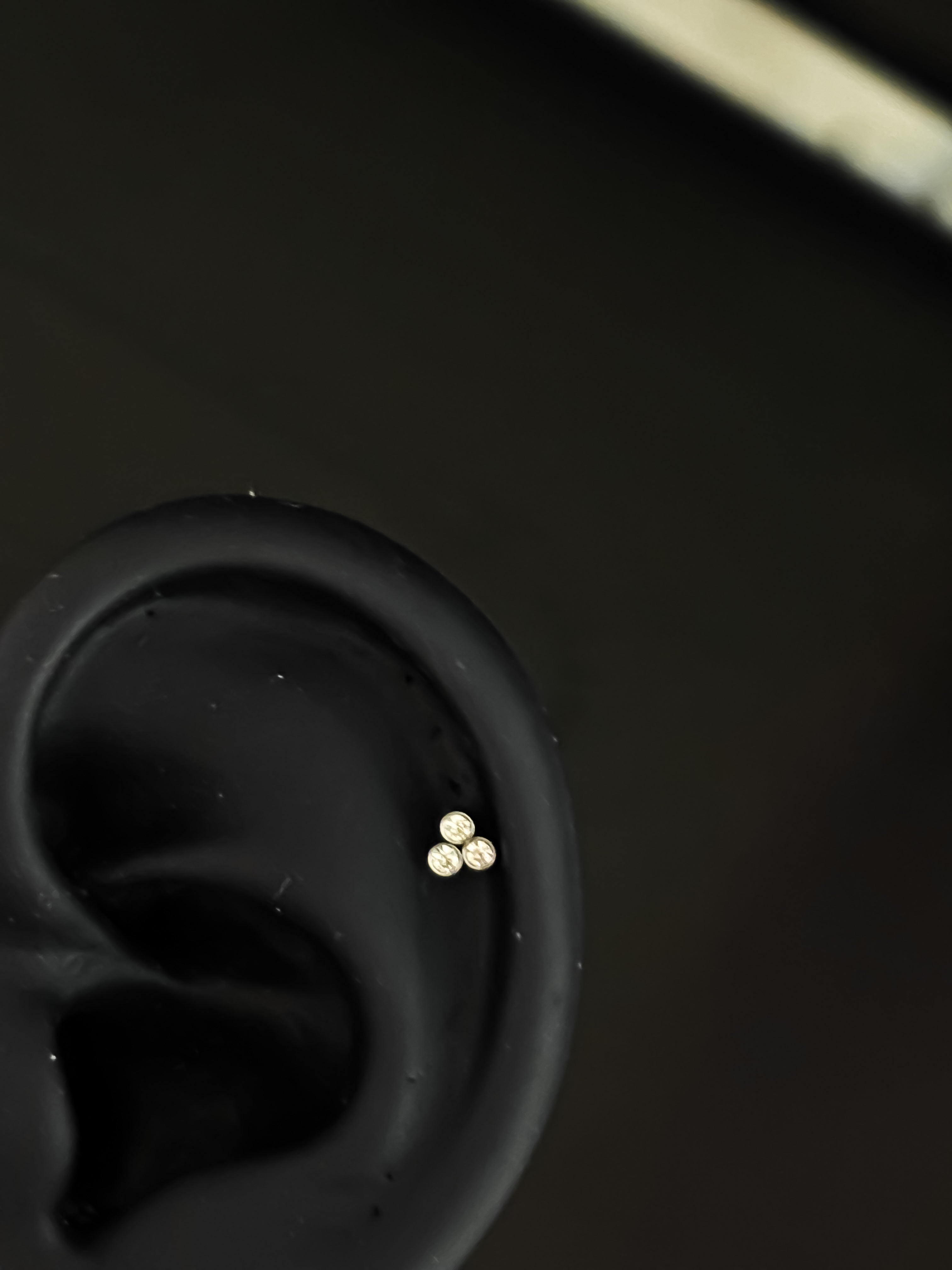 Piercing oreja esencial o064