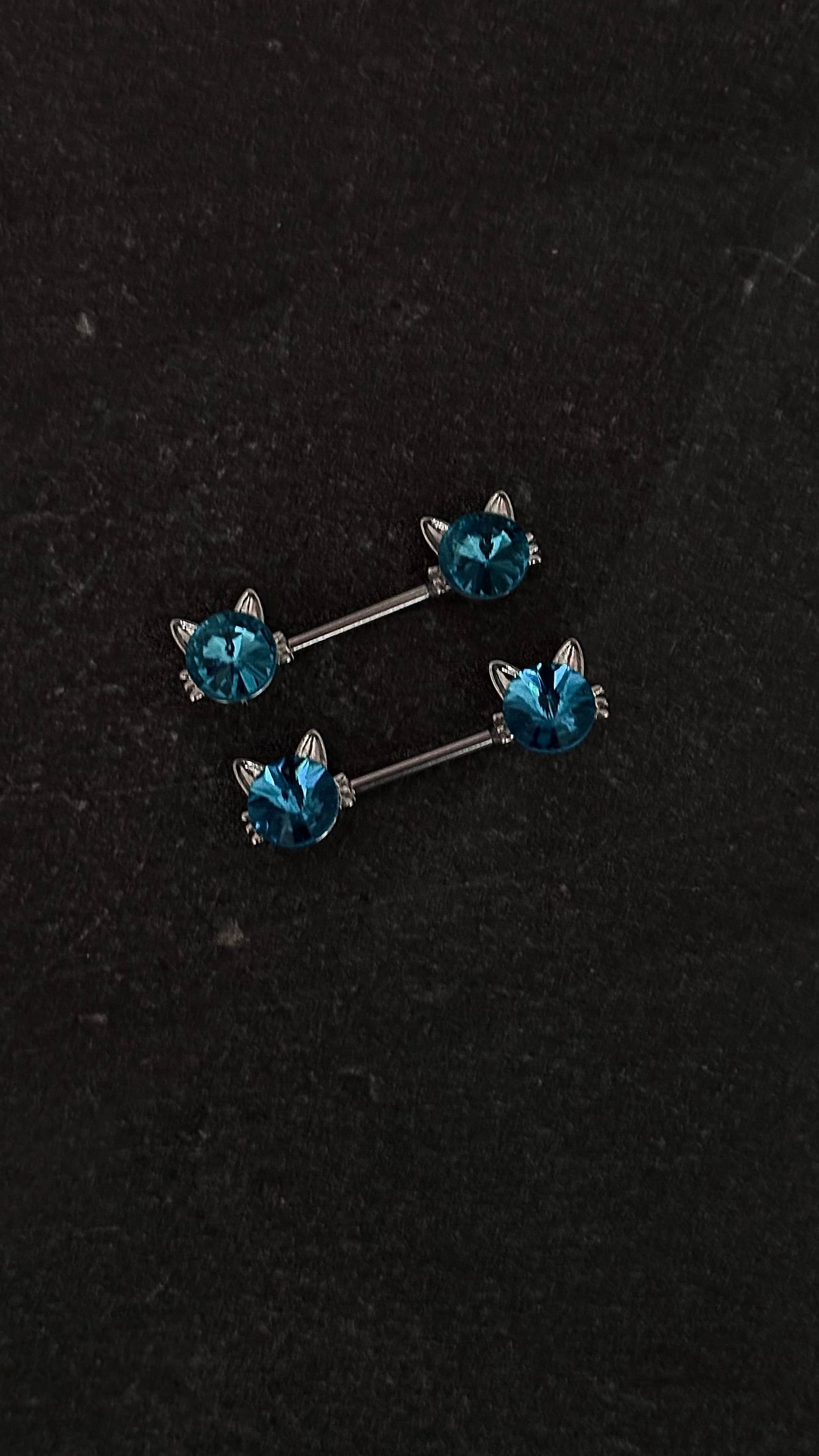 Piercing pezón p018