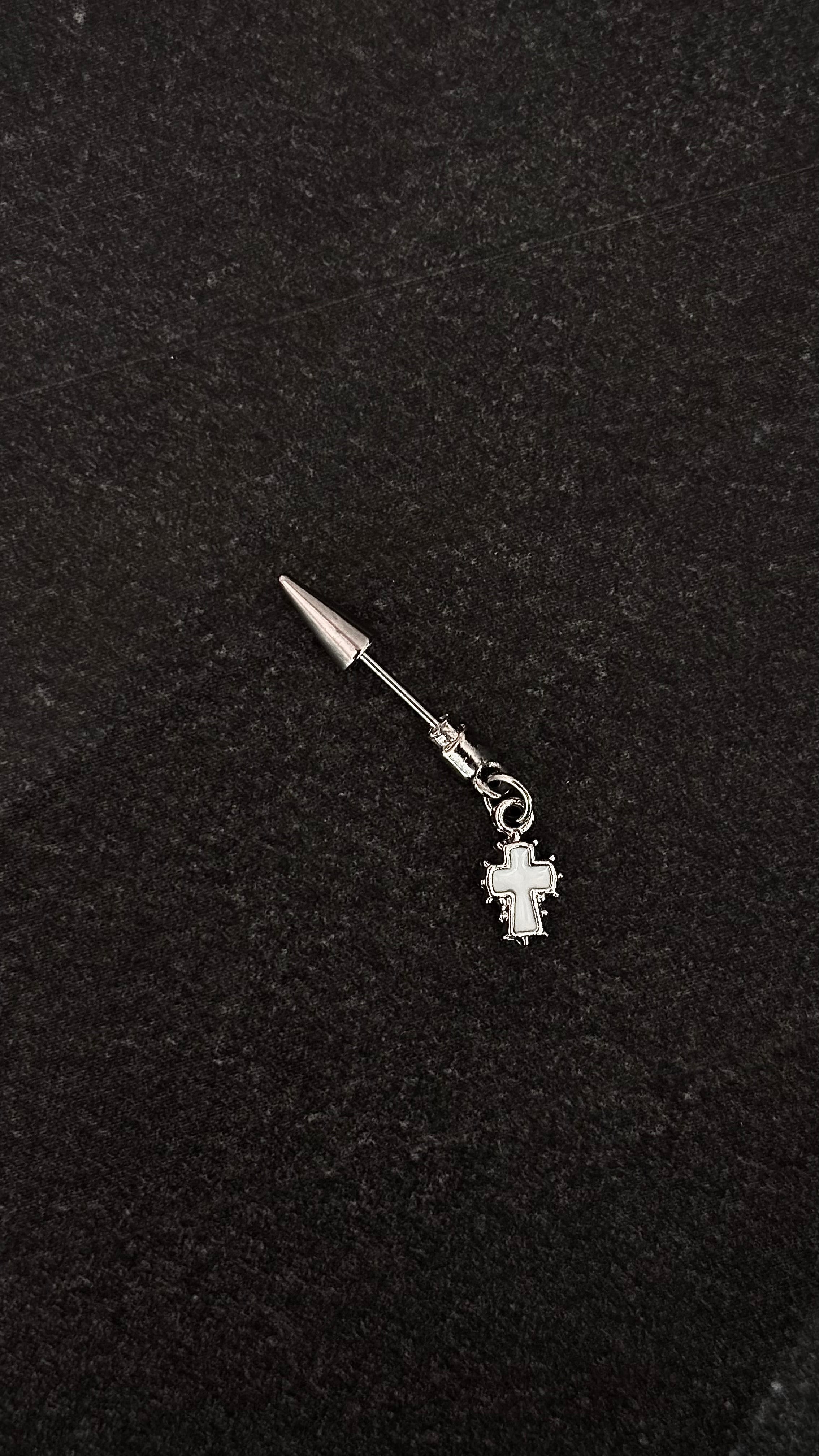 Piercing varita v008