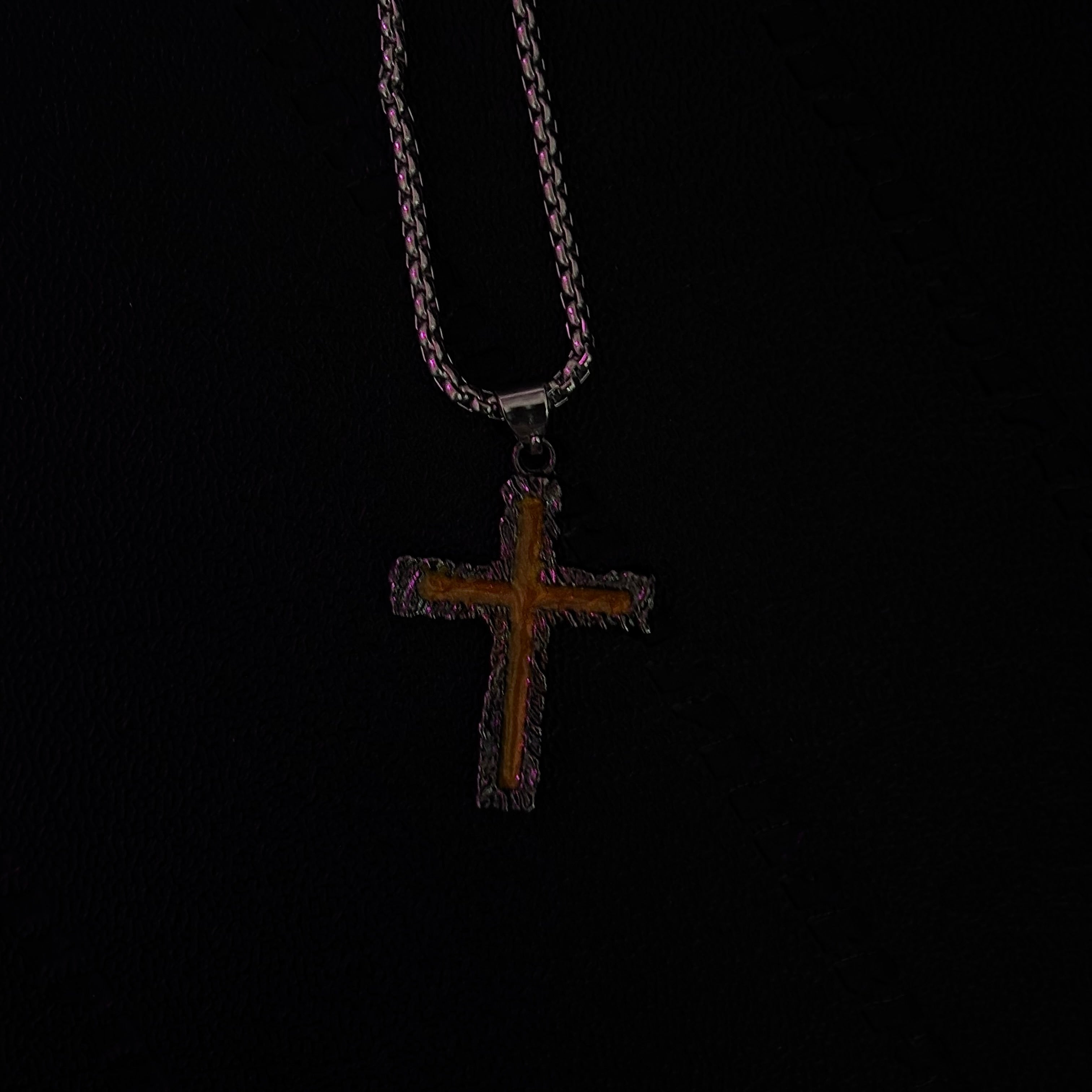 Collar unisex cruces CX115