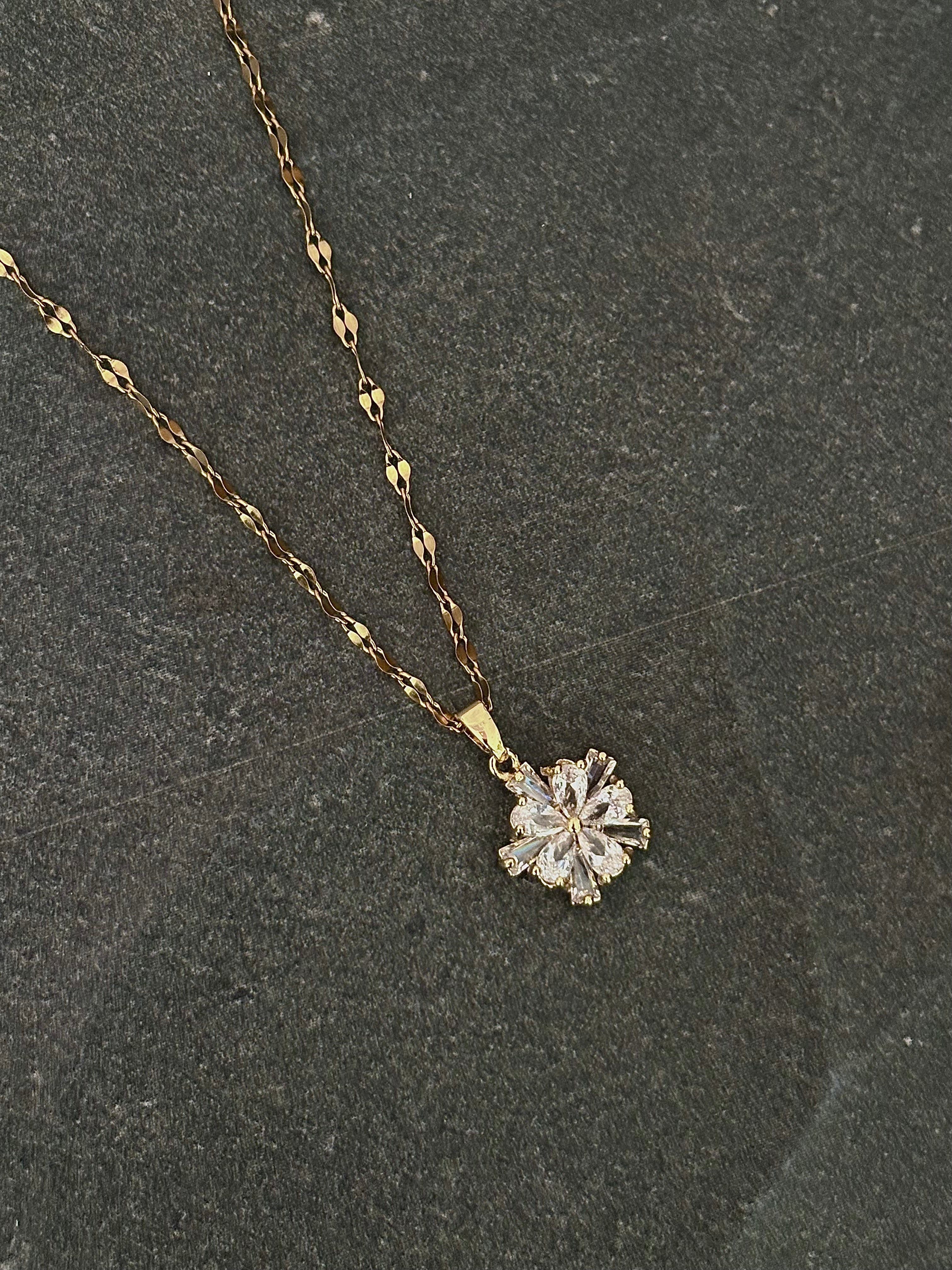 Collar mujer c079