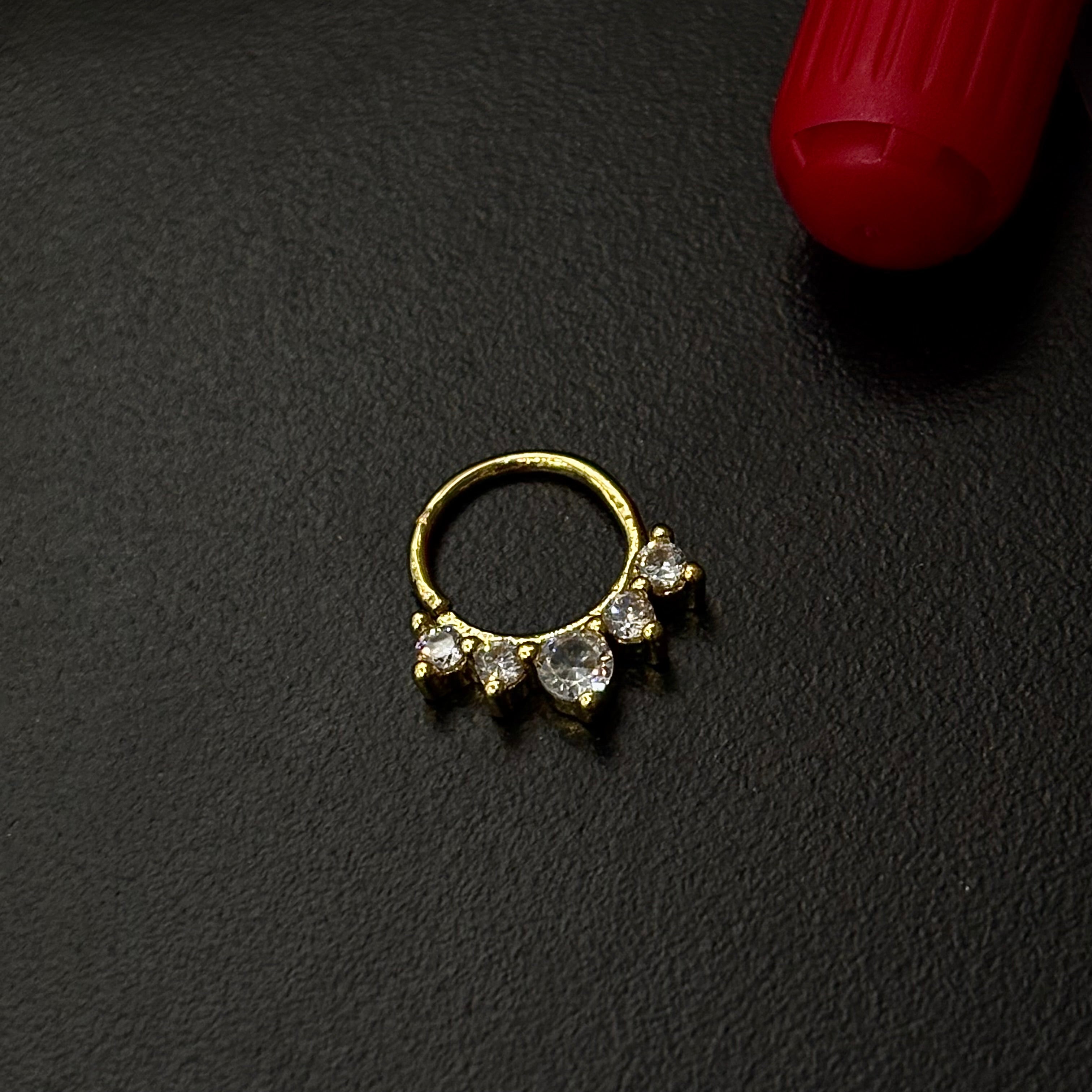 Piercing septum s067