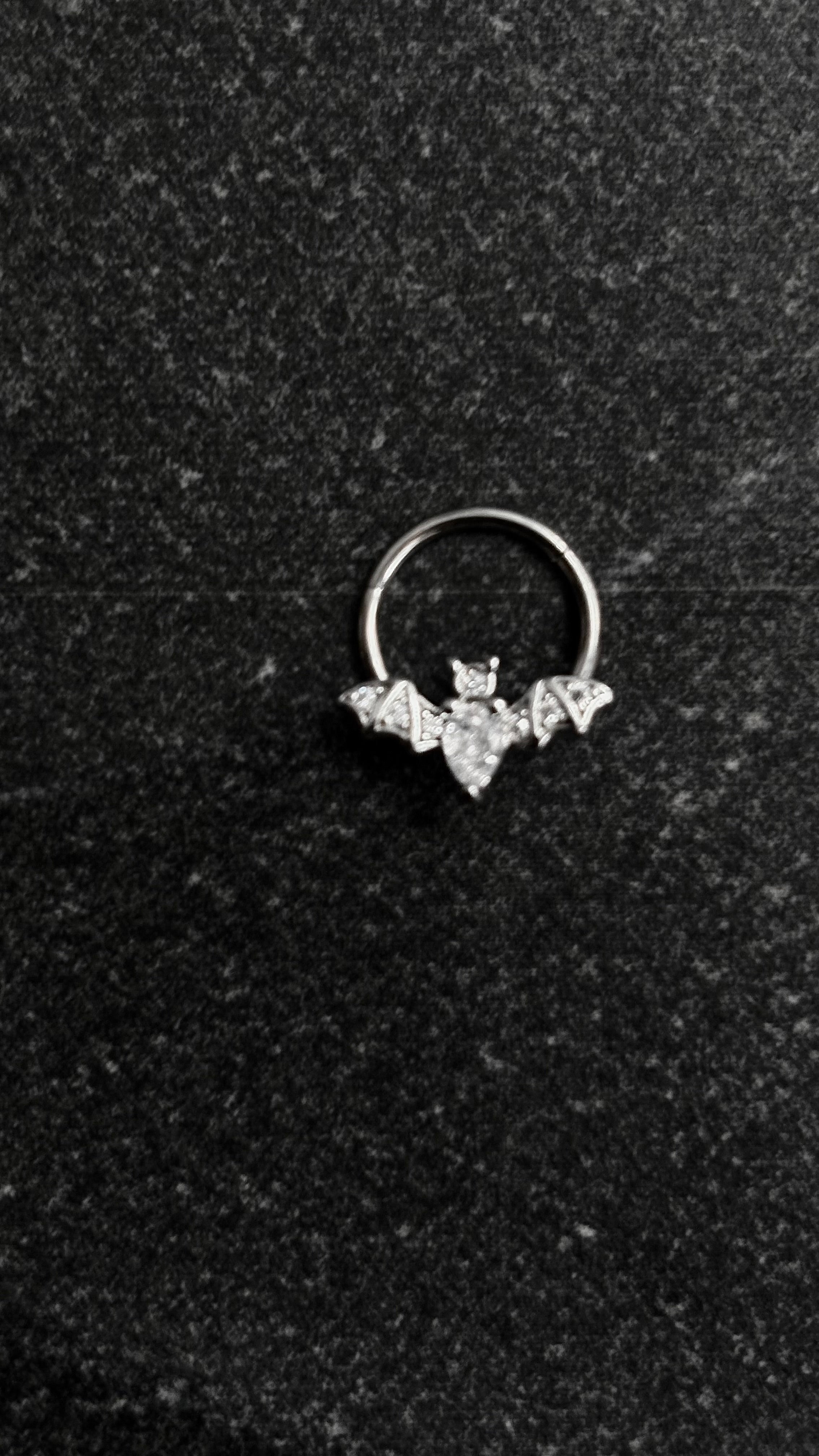 Piercing septum s022