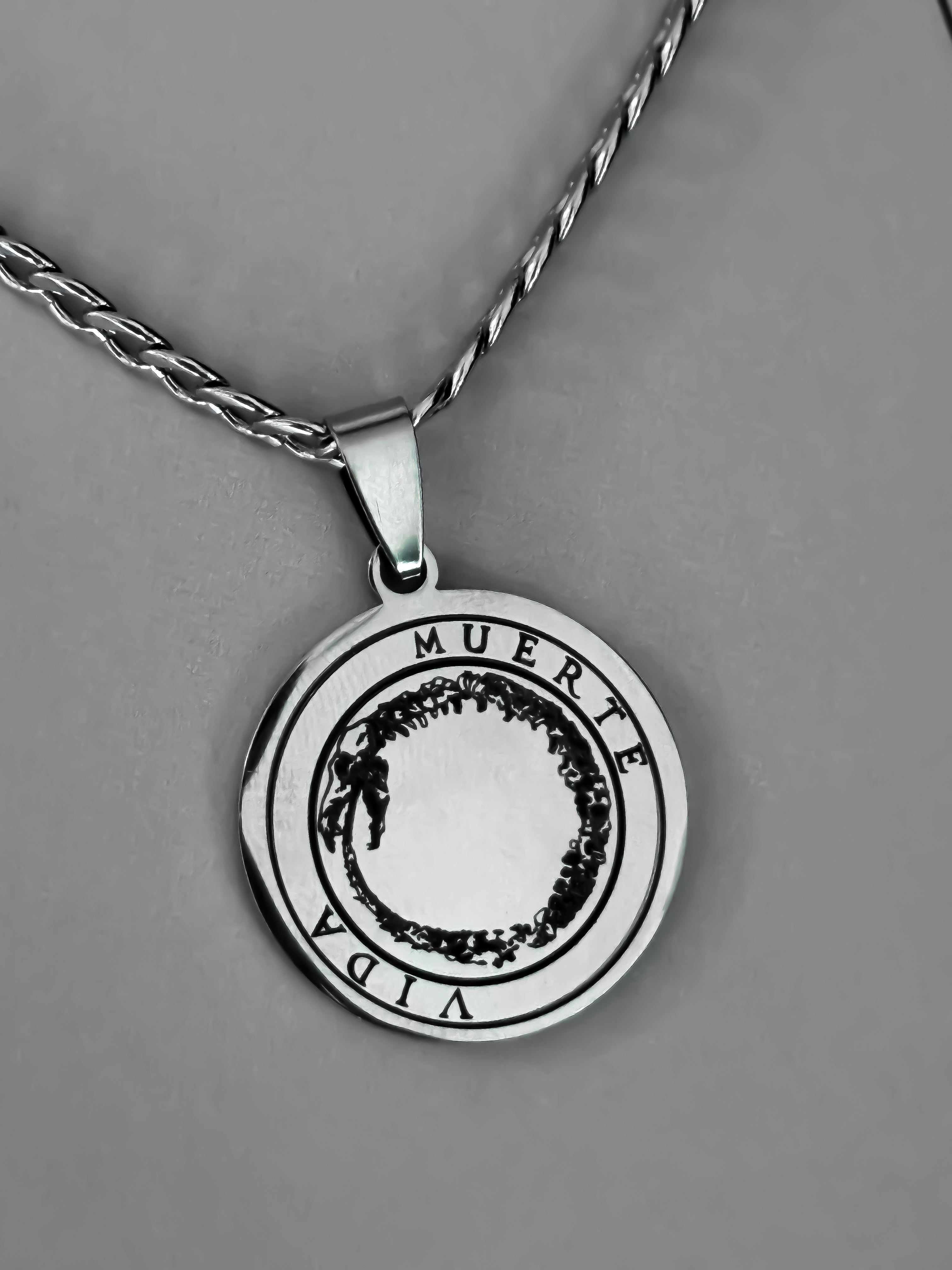 Collar unisex Cancerbero cx120